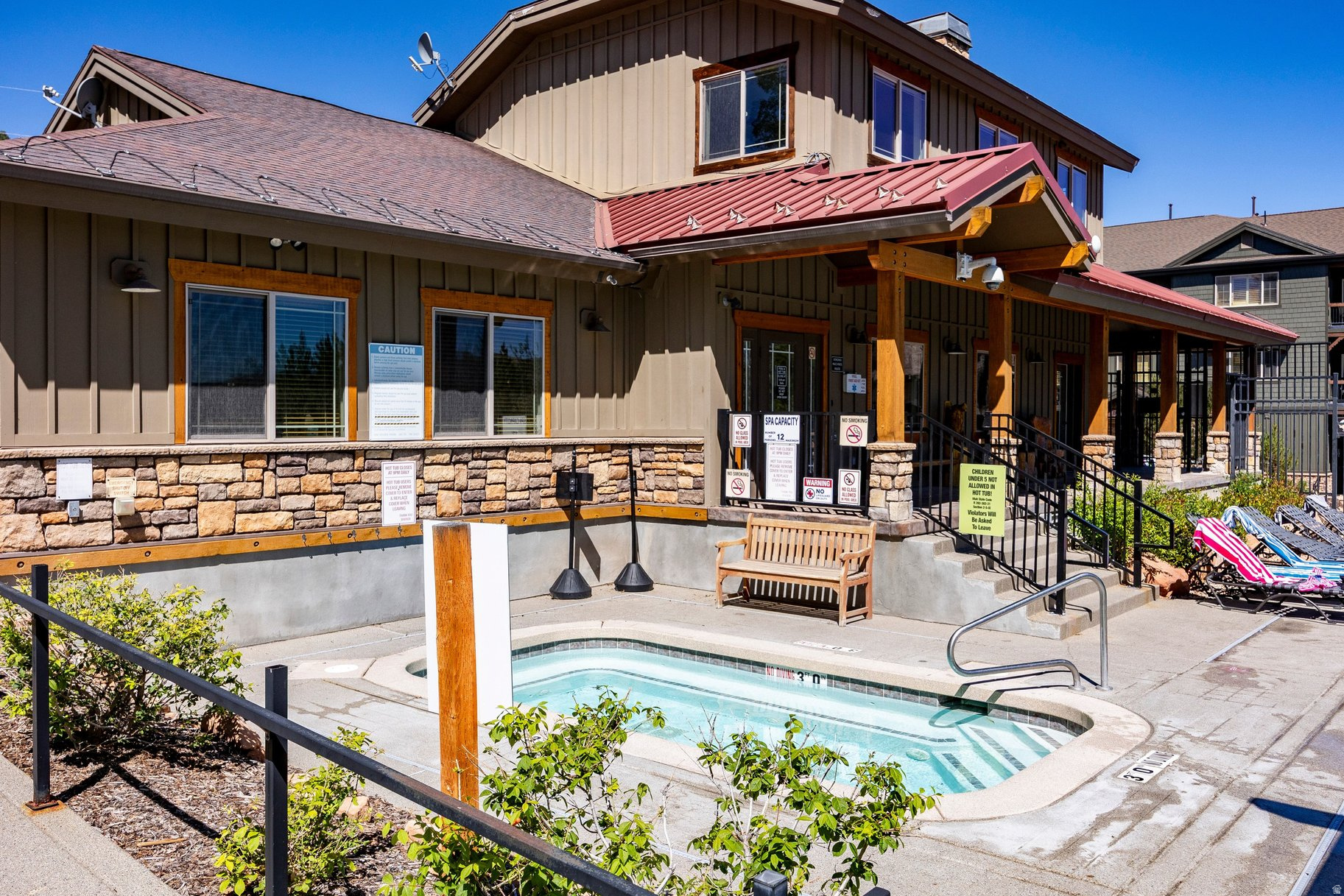BEAR HOLLOW VILLAGE - Residential