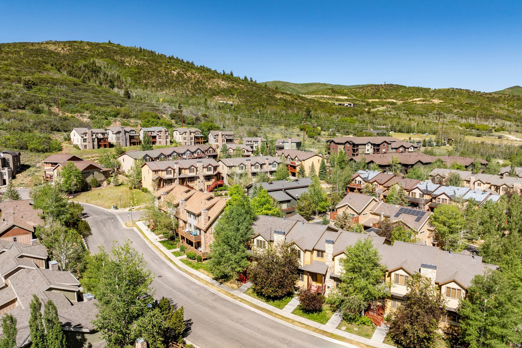 BEAR HOLLOW VILLAGE - Residential