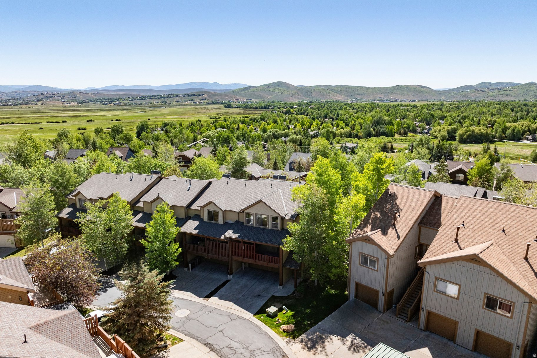BEAR HOLLOW VILLAGE - Residential