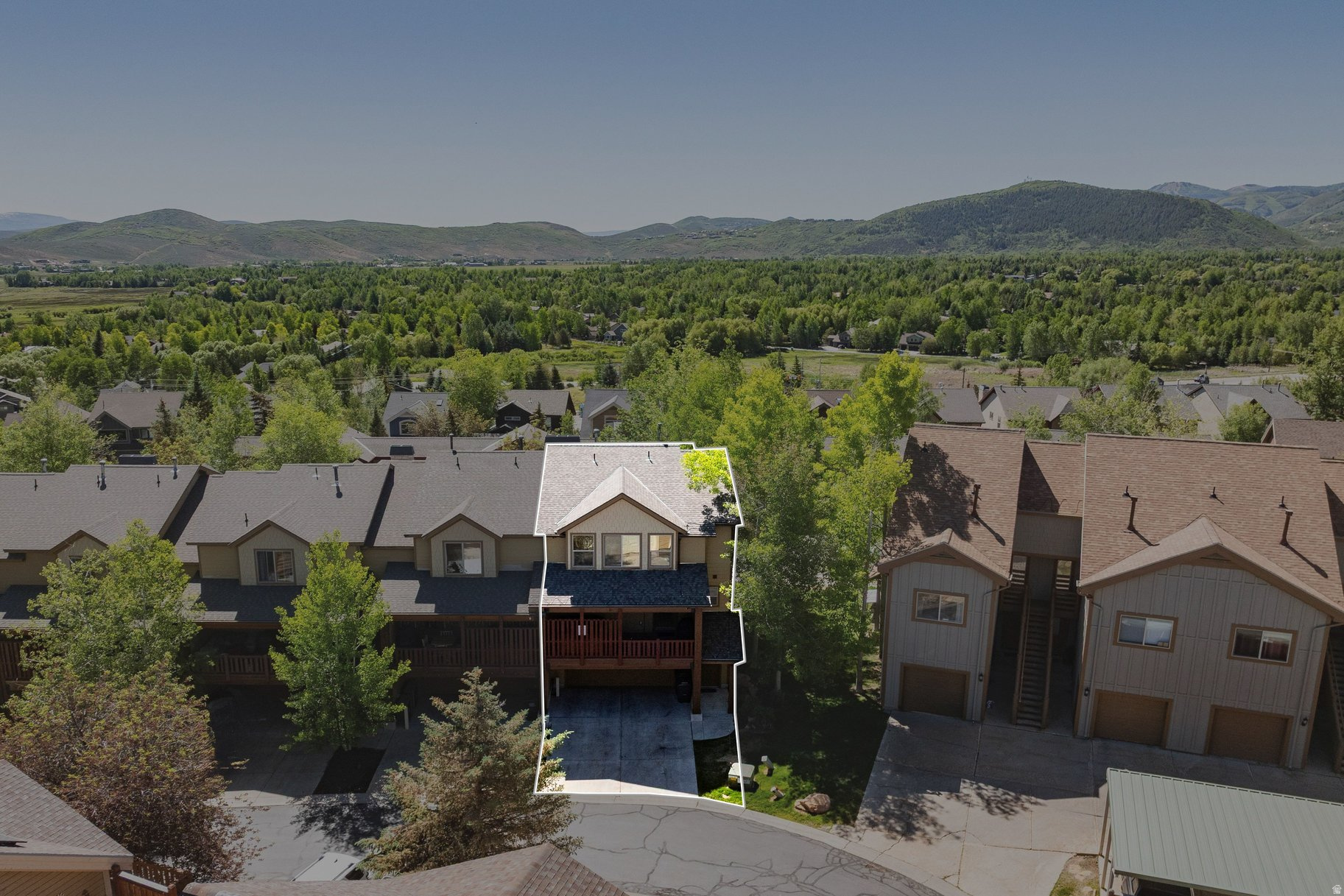 BEAR HOLLOW VILLAGE - Residential