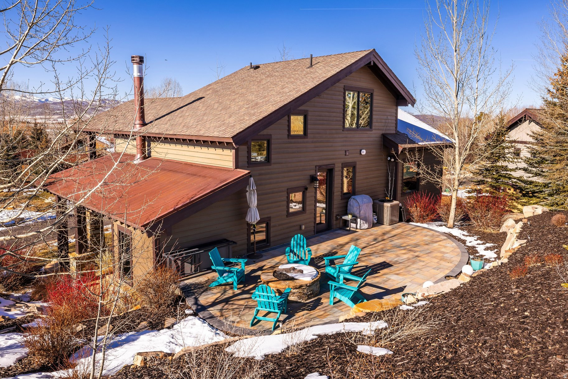 HIGH STAR RANCH - Residential