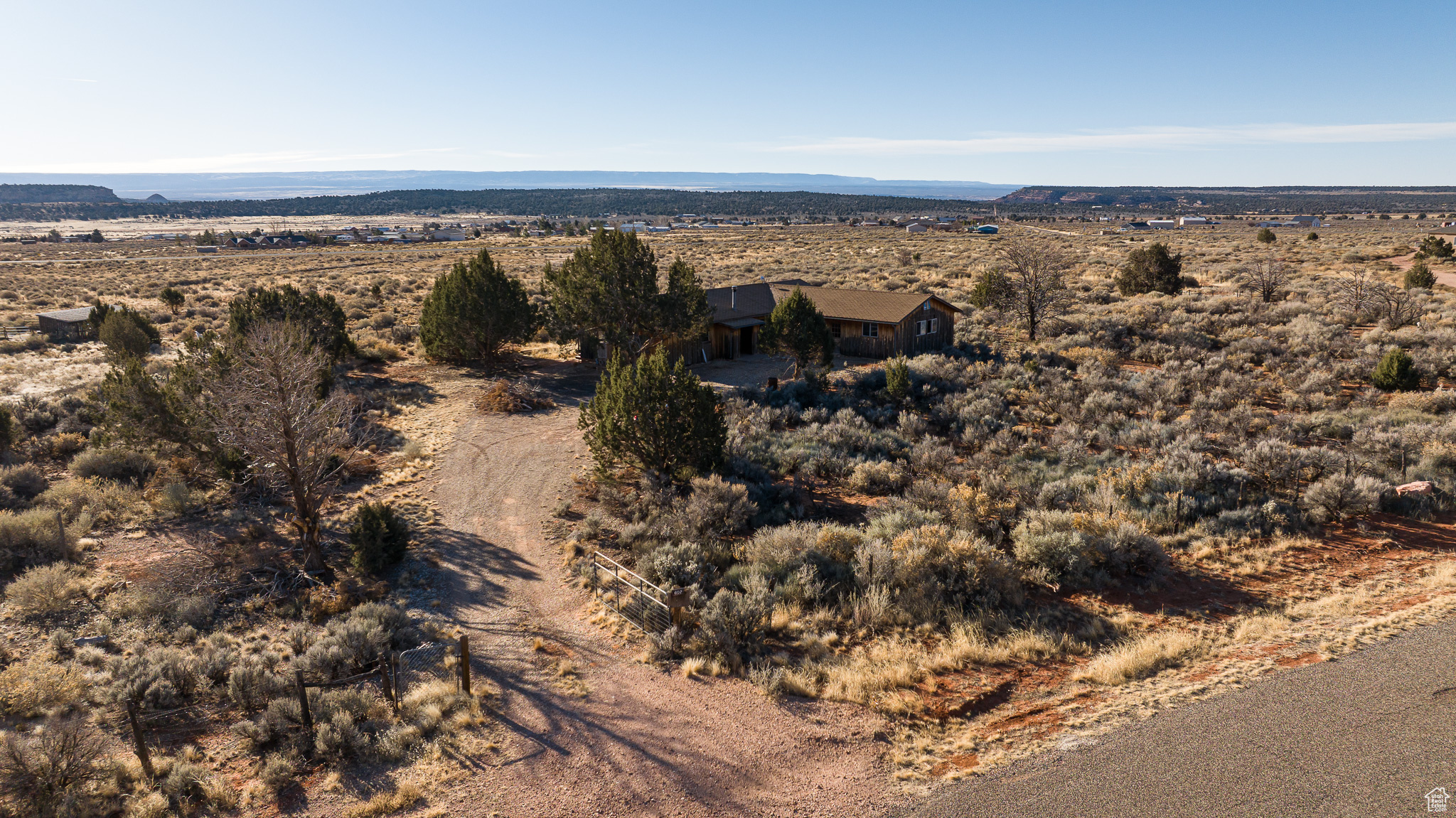 CANYON COUNTRY - Residential