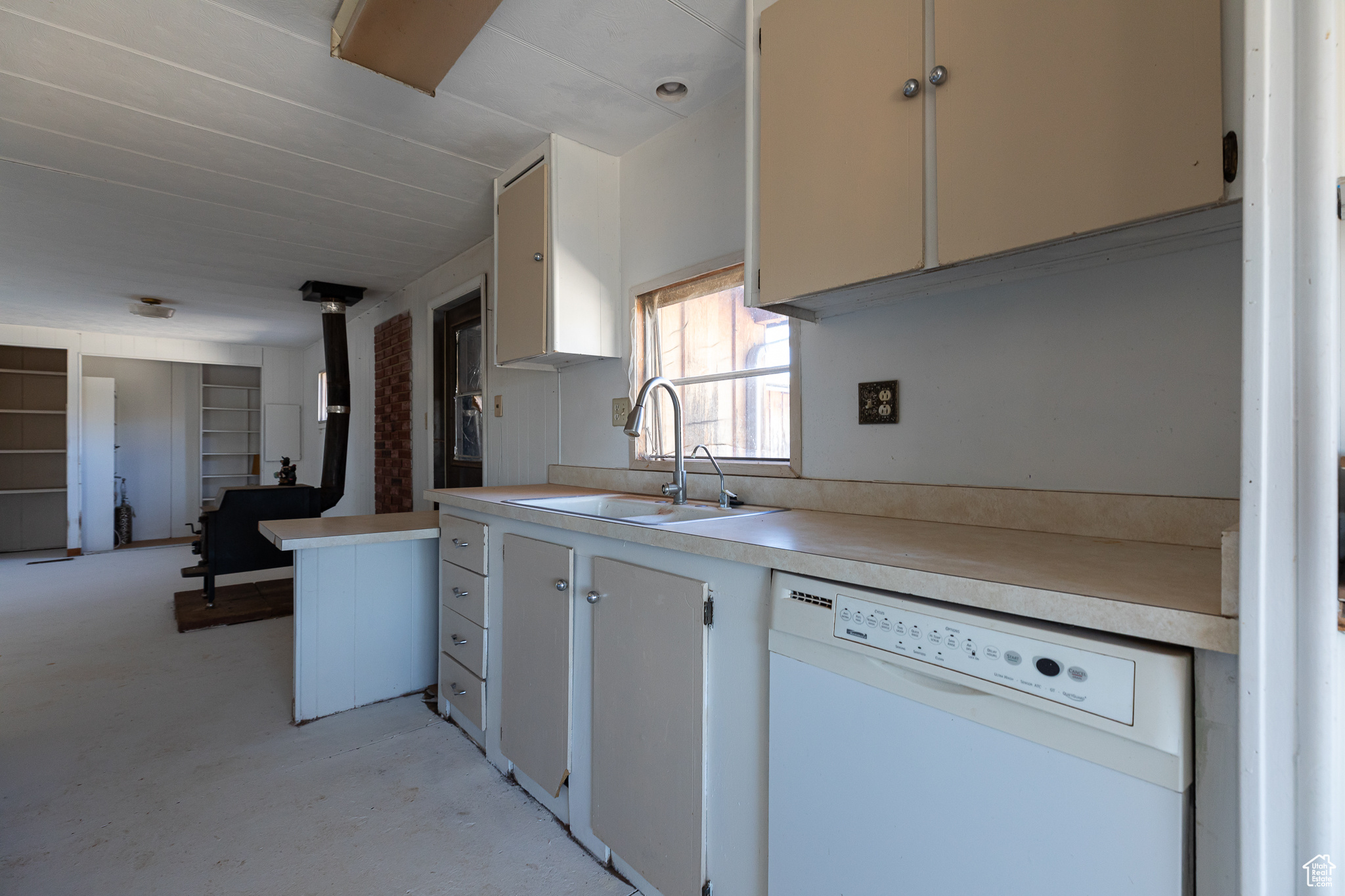 CANYON COUNTRY - Residential