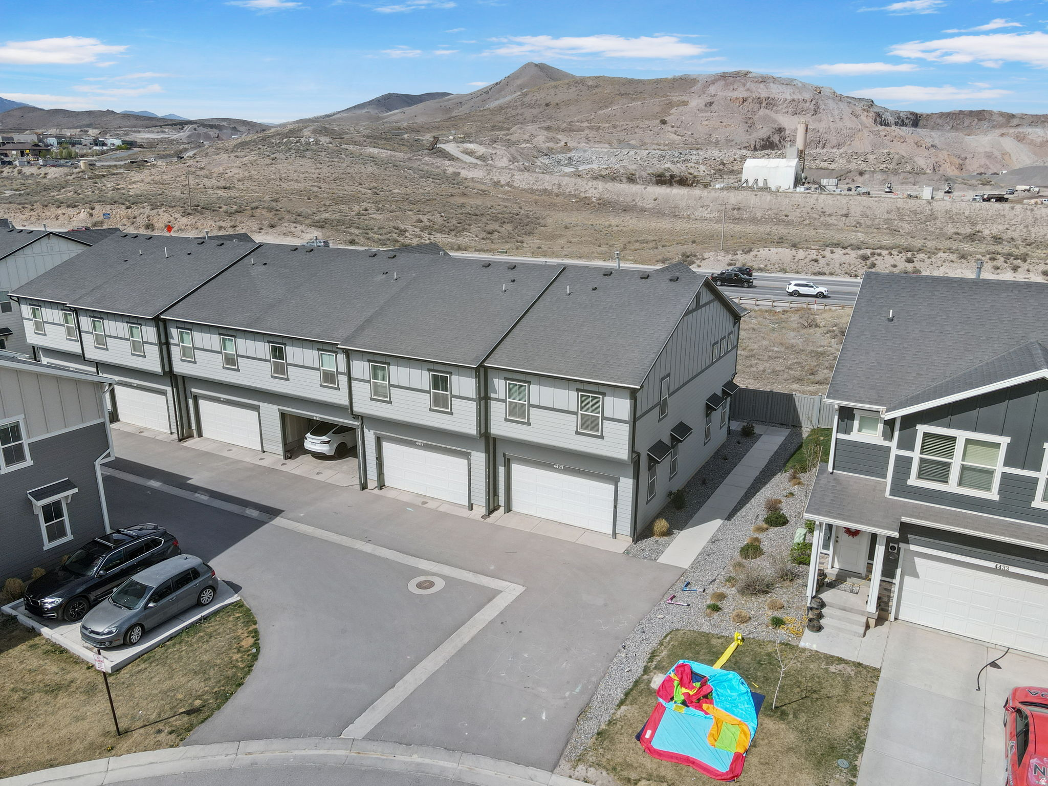 SCENIC MOUNTAIN - Residential