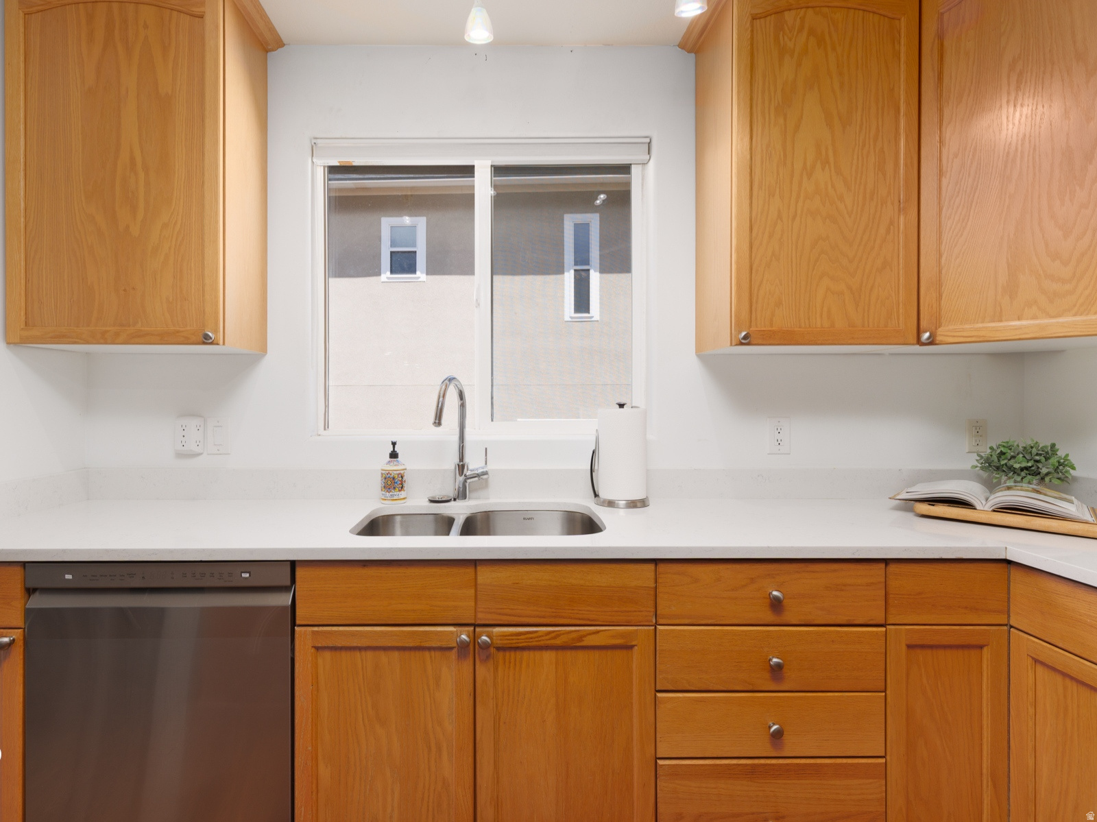 SUNCREST - Residential