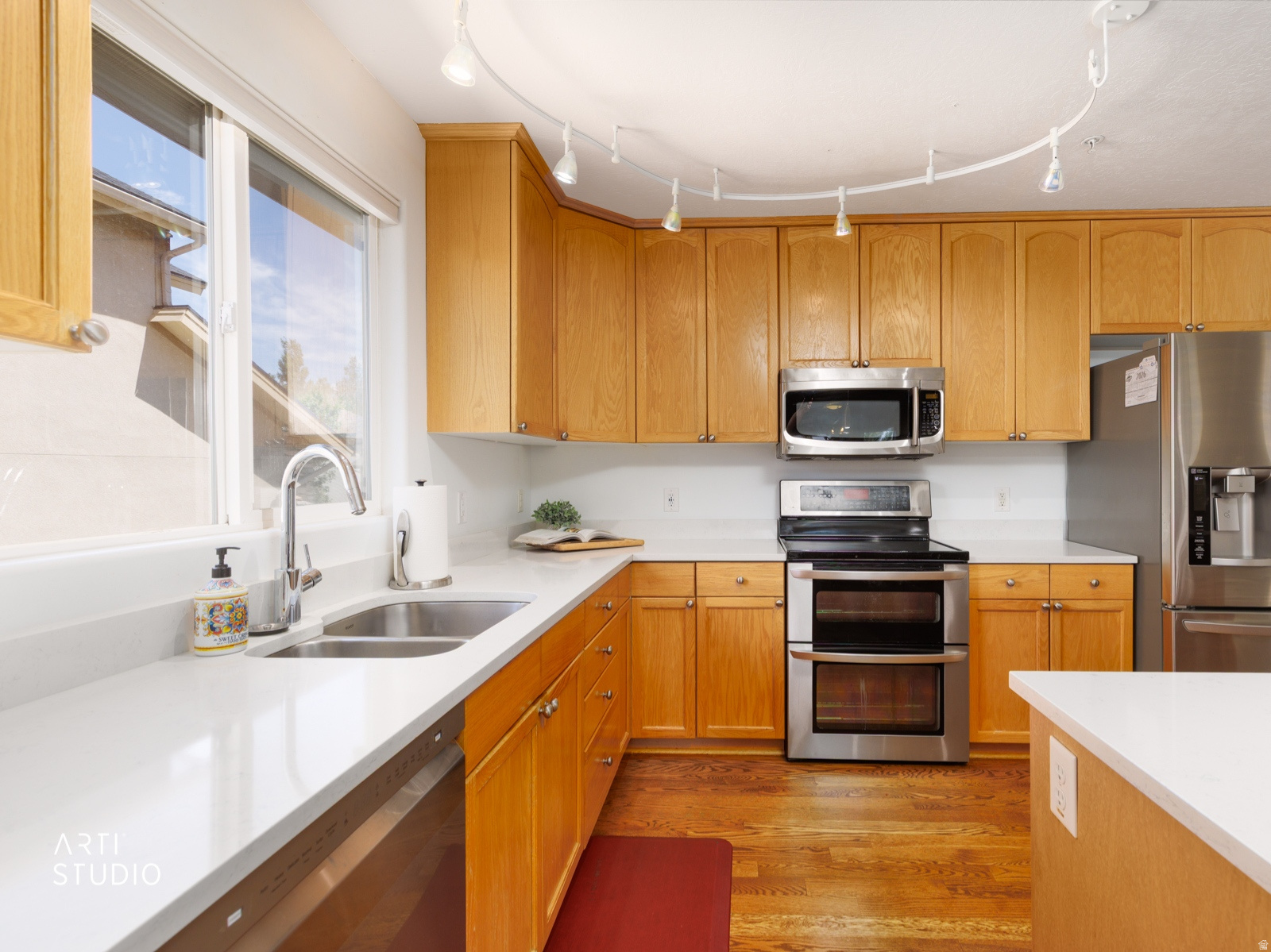 SUNCREST - Residential