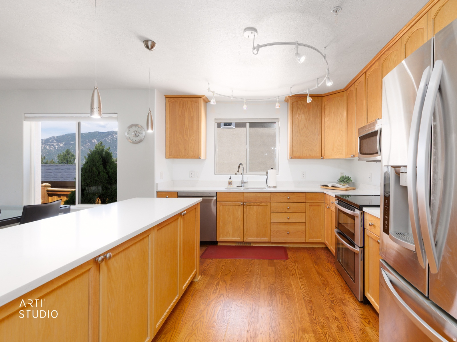 SUNCREST - Residential