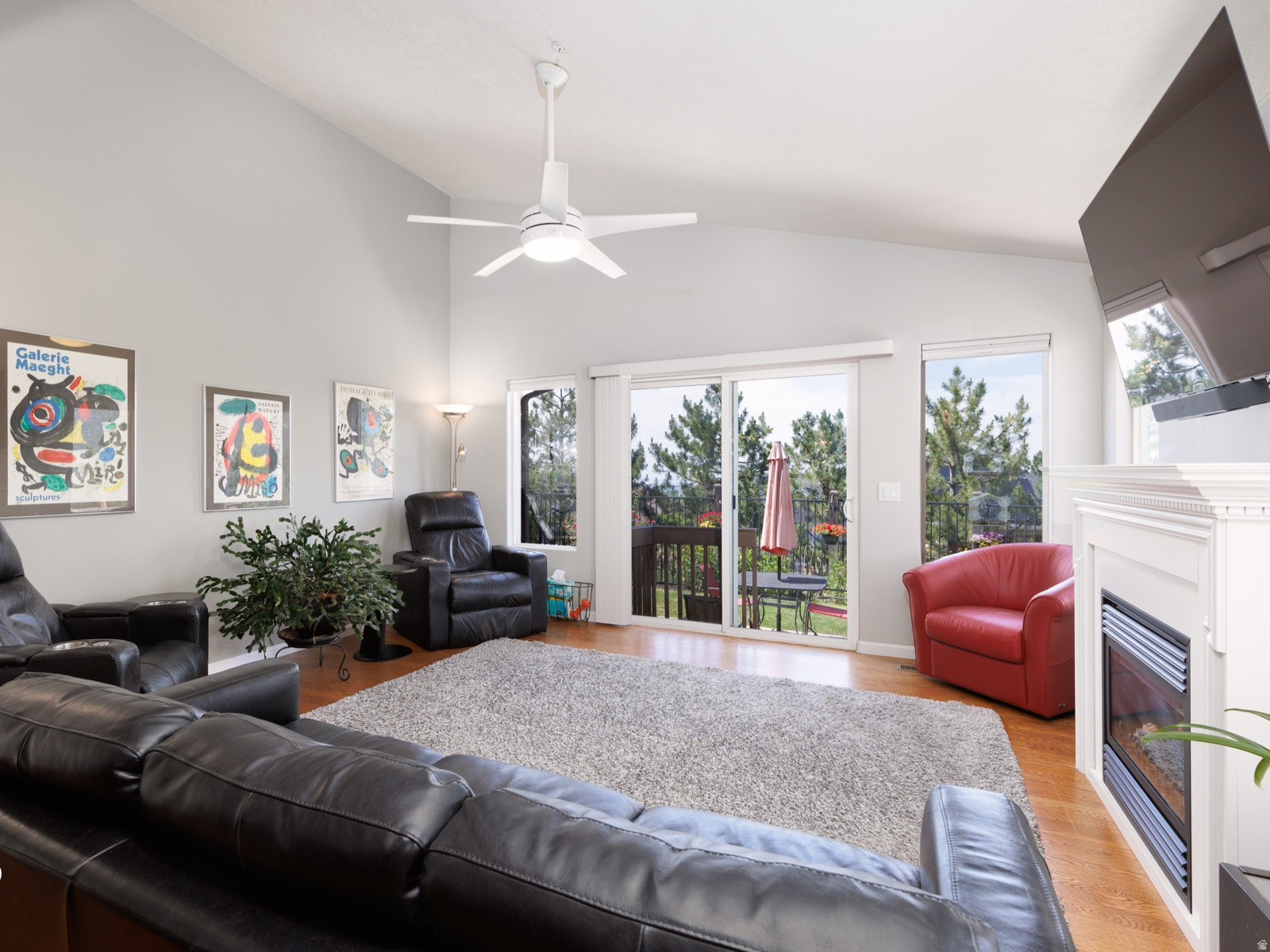 SUNCREST - Residential