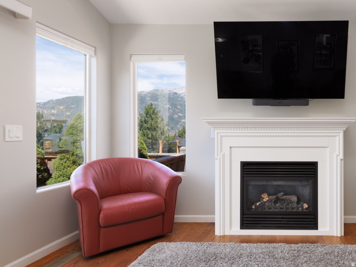 SUNCREST - Residential