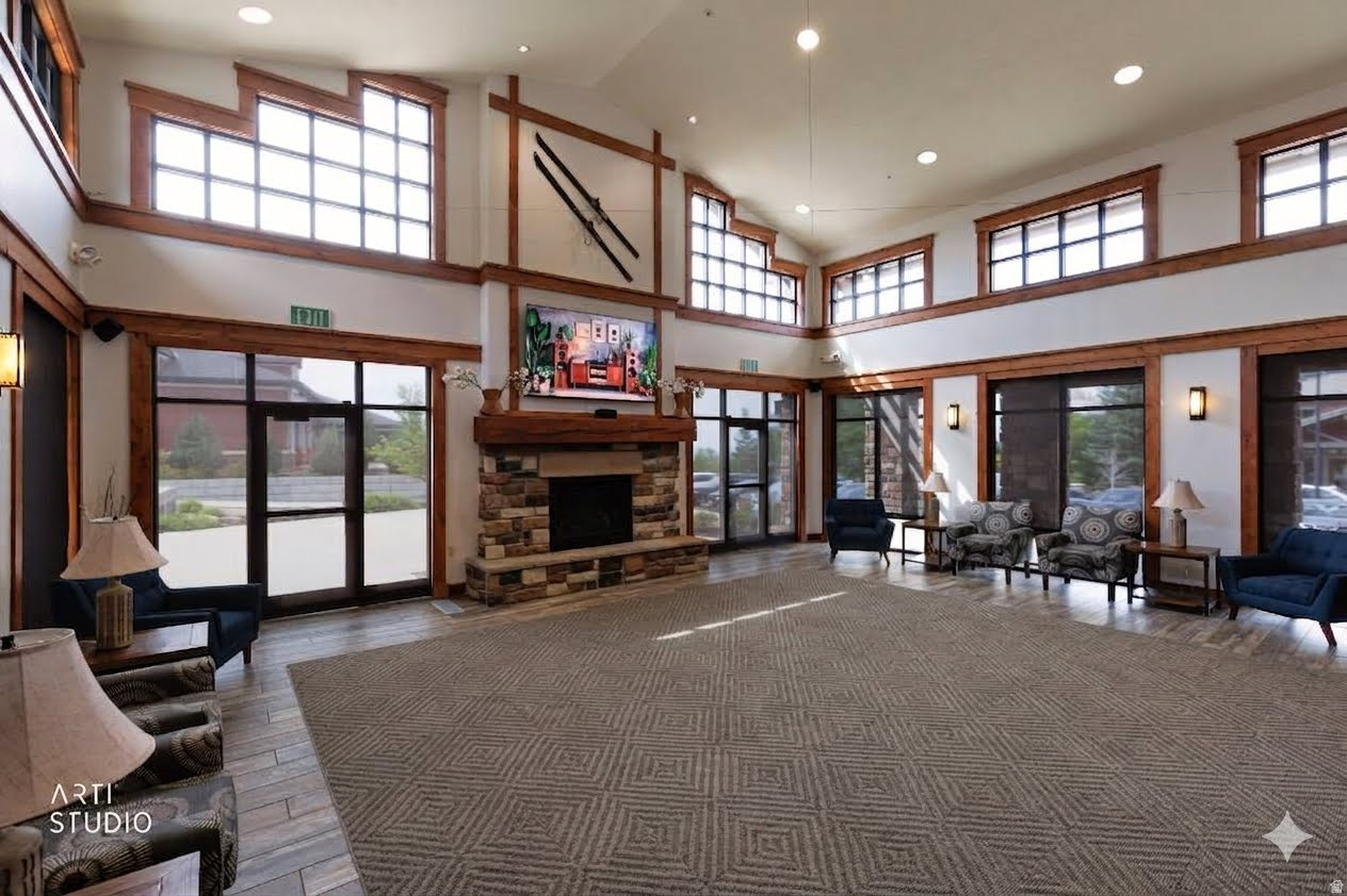 SUNCREST - Residential