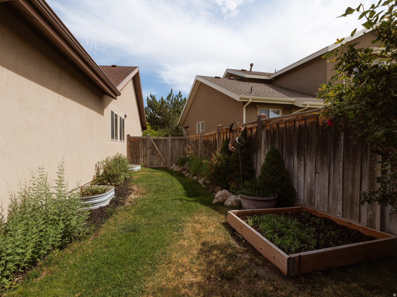 SUNCREST - Residential