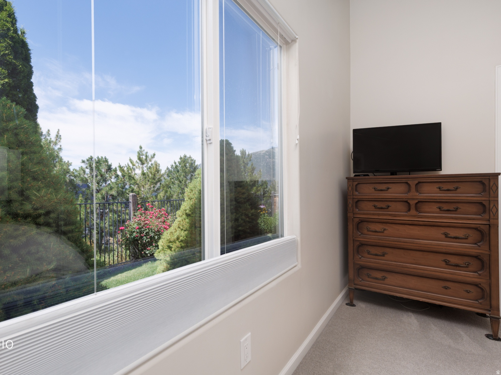 SUNCREST - Residential