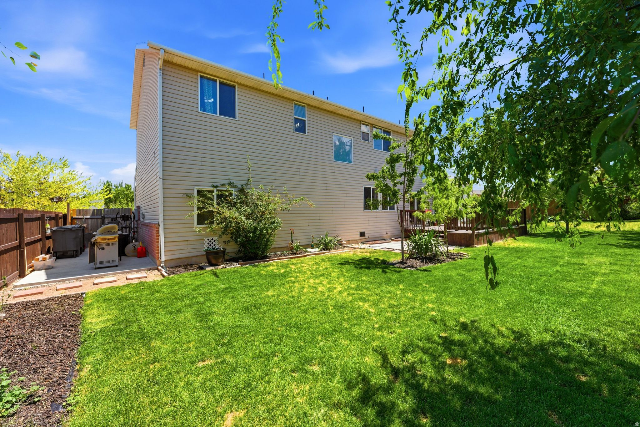 ASCOT DOWNS - Residential