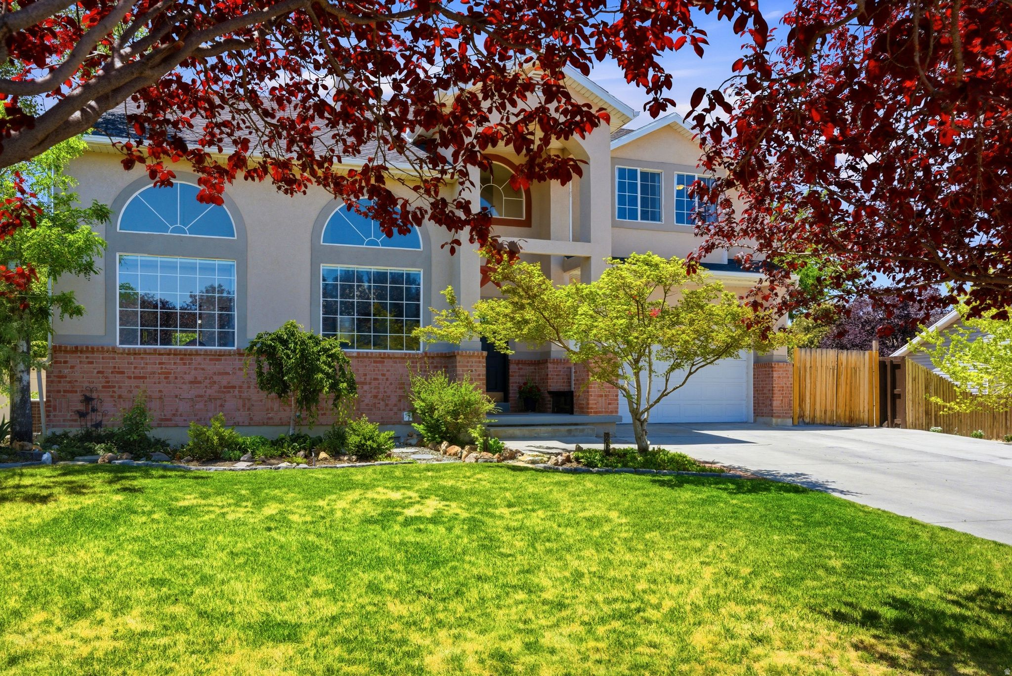 ASCOT DOWNS - Residential