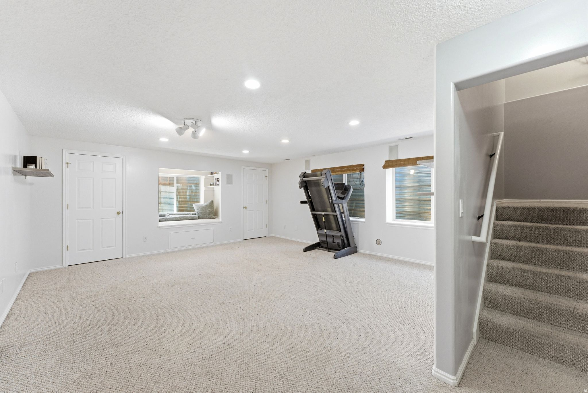 ASCOT DOWNS - Residential