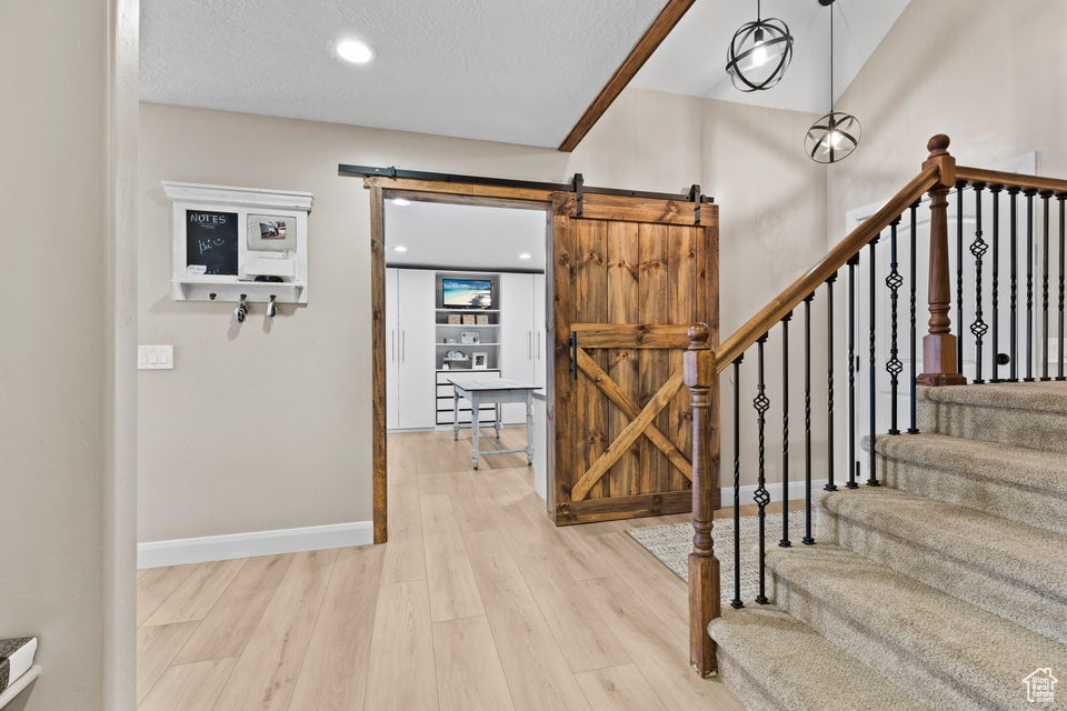 NORTH HILL EST - Residential