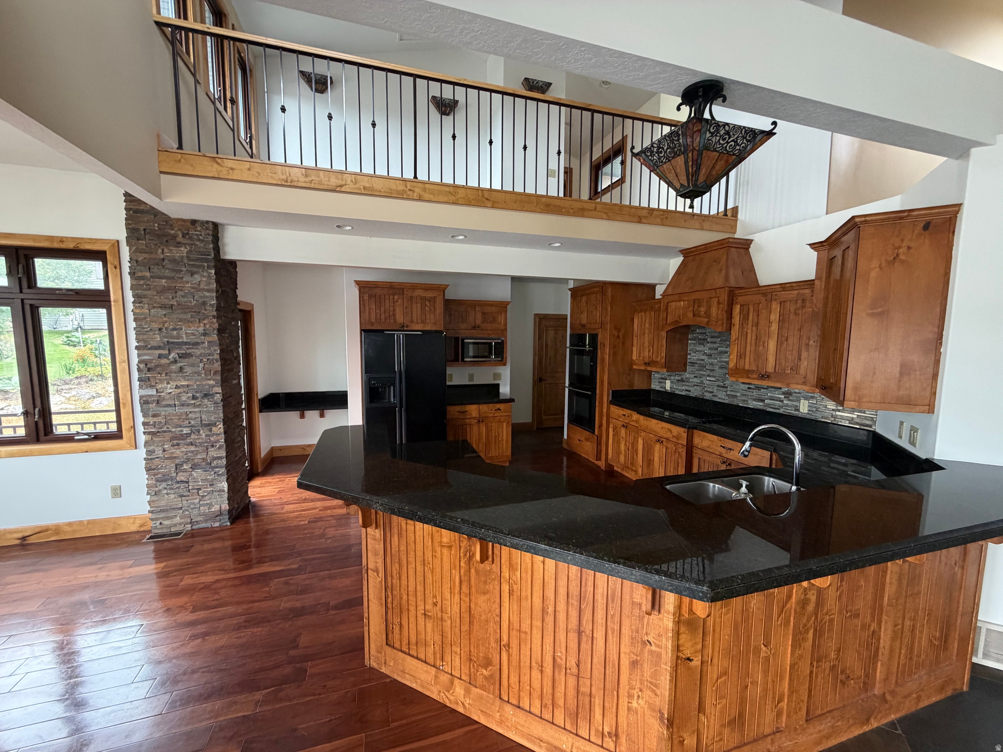 DEERCREST - Residential