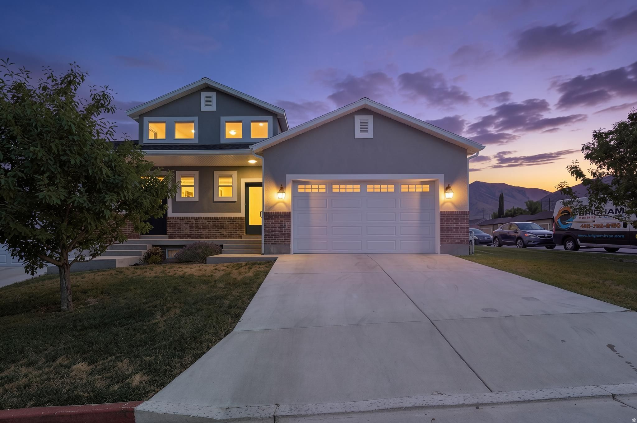 EAGLE CREST - Residential
