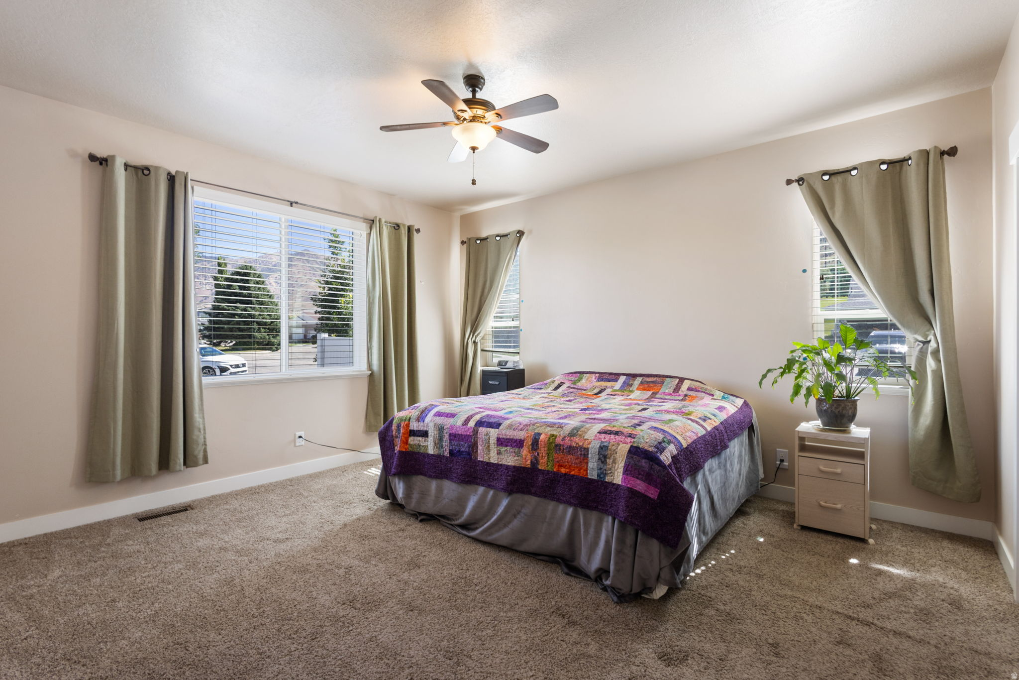 EAGLE CREST - Residential