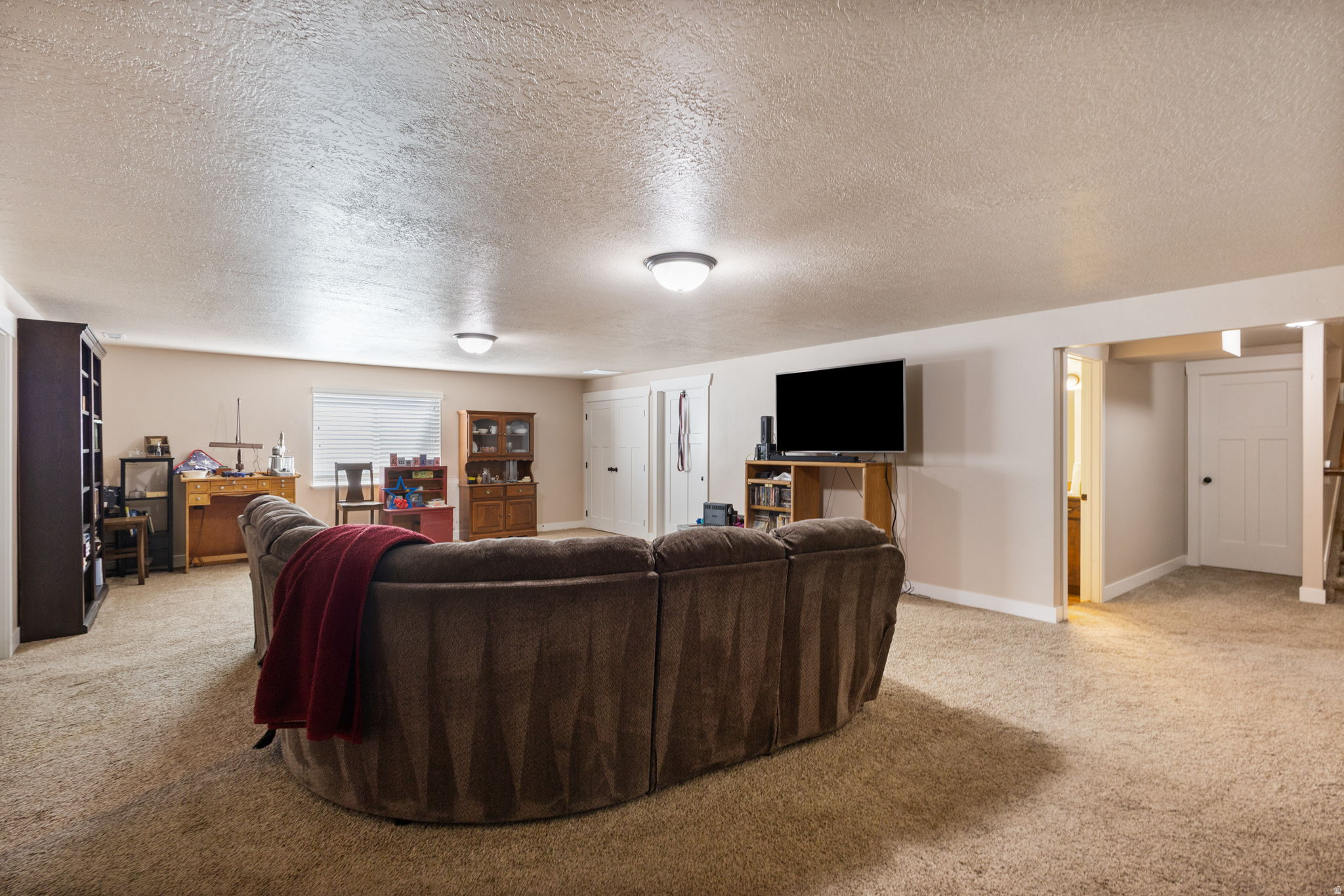 EAGLE CREST - Residential