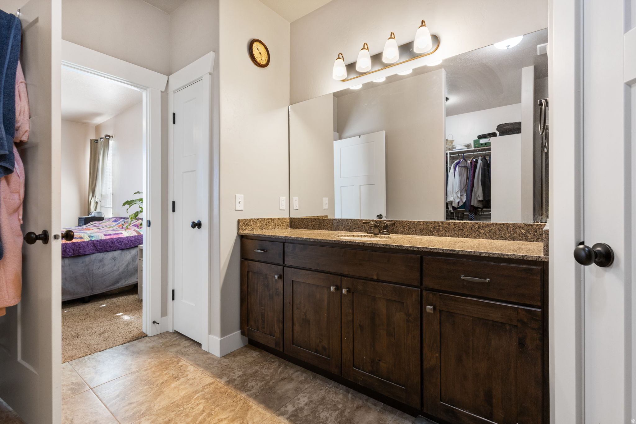 EAGLE CREST - Residential