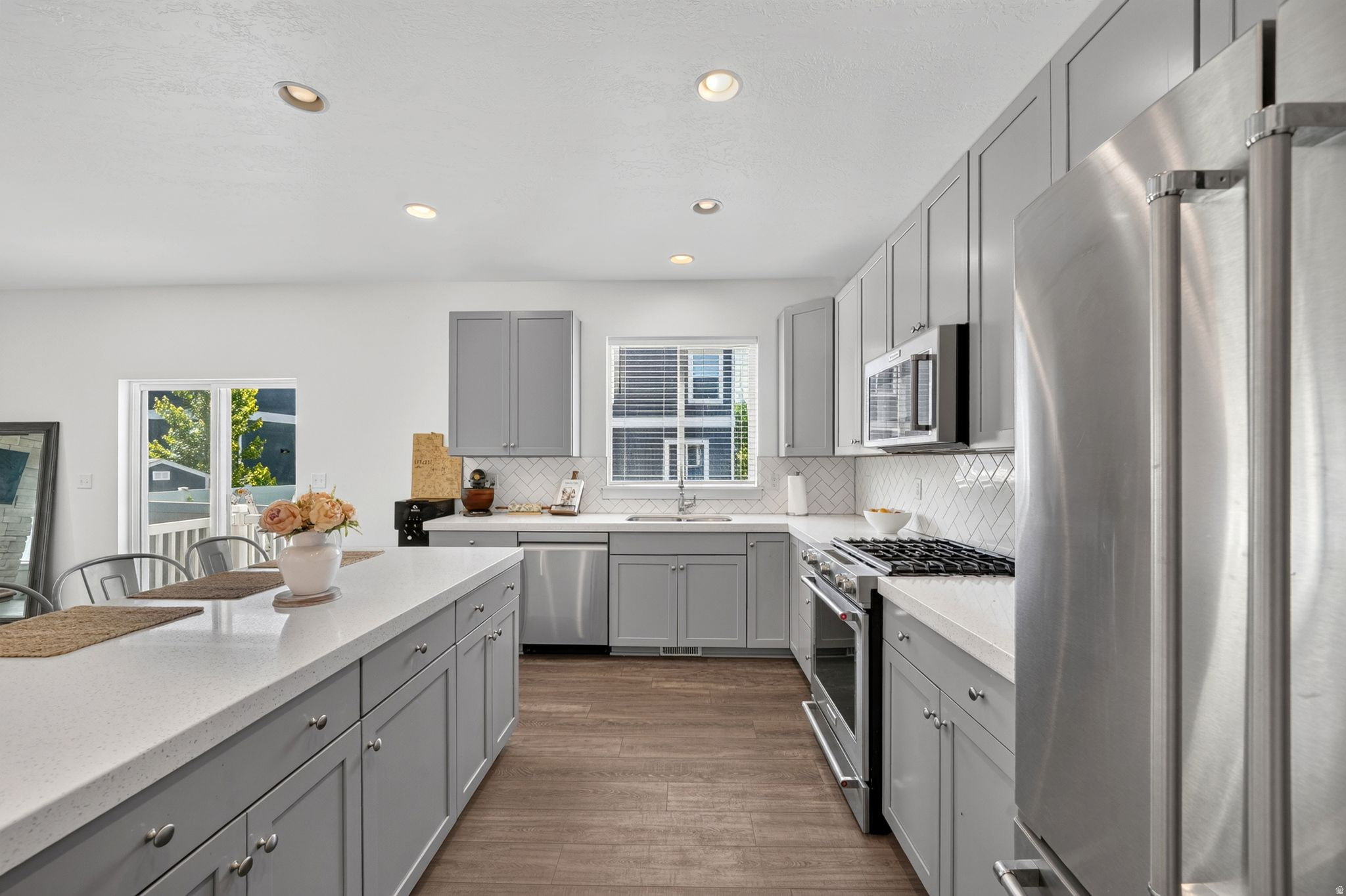 COTTAGE COURT 2 - Residential