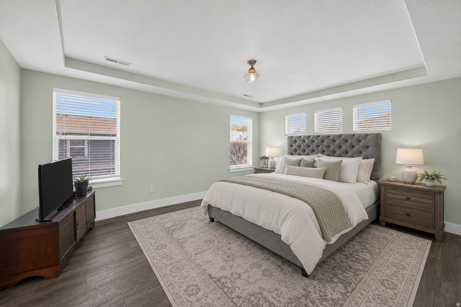 COTTAGE COURT 2 - Residential