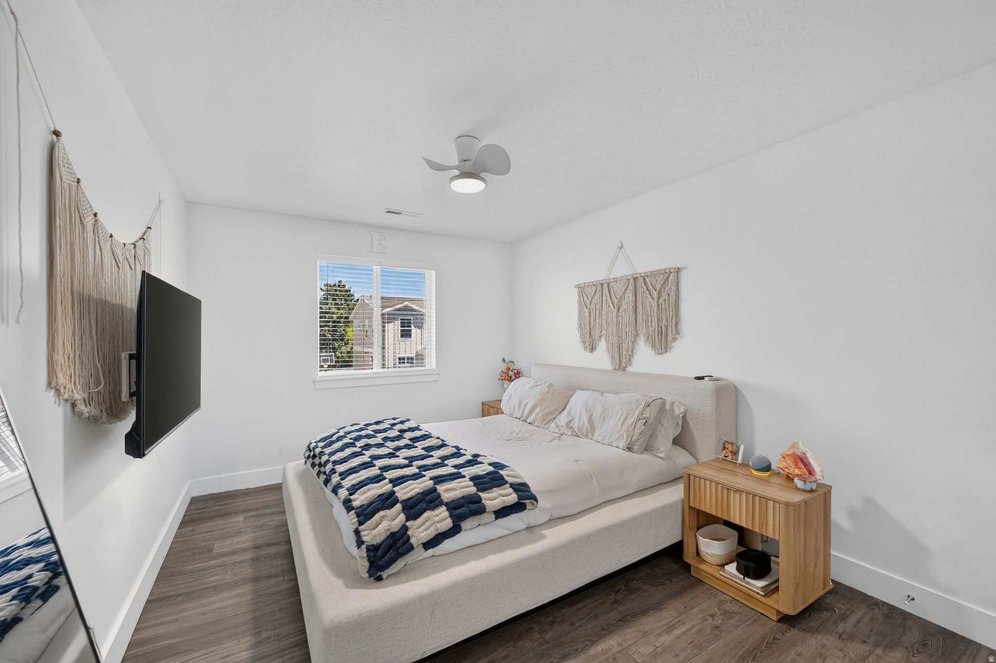 COTTAGE COURT 2 - Residential