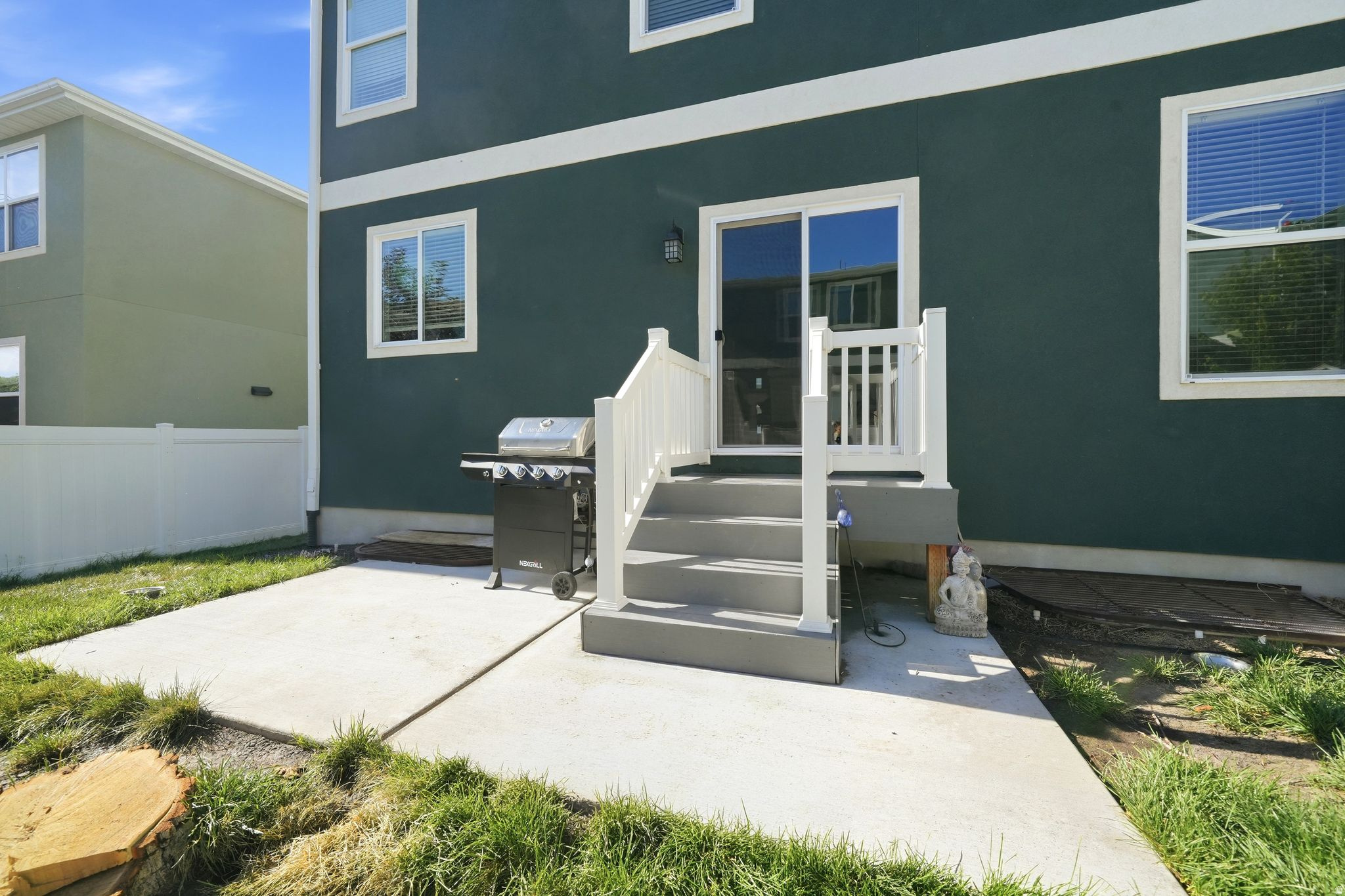 COTTAGE COURT 2 - Residential
