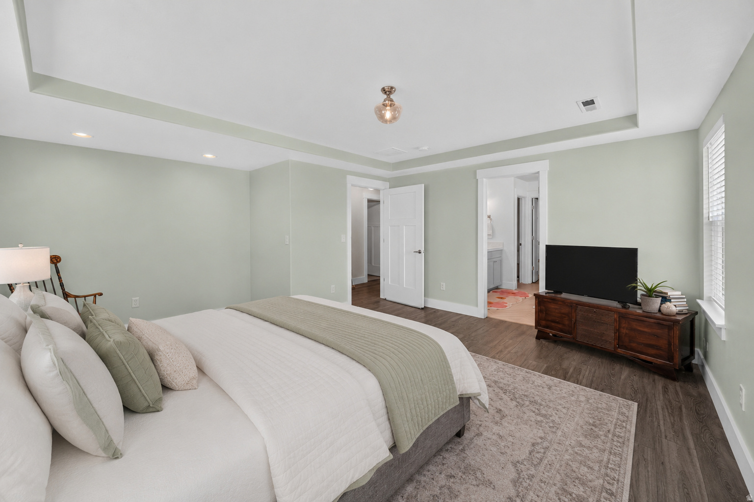 COTTAGE COURT 2 - Residential