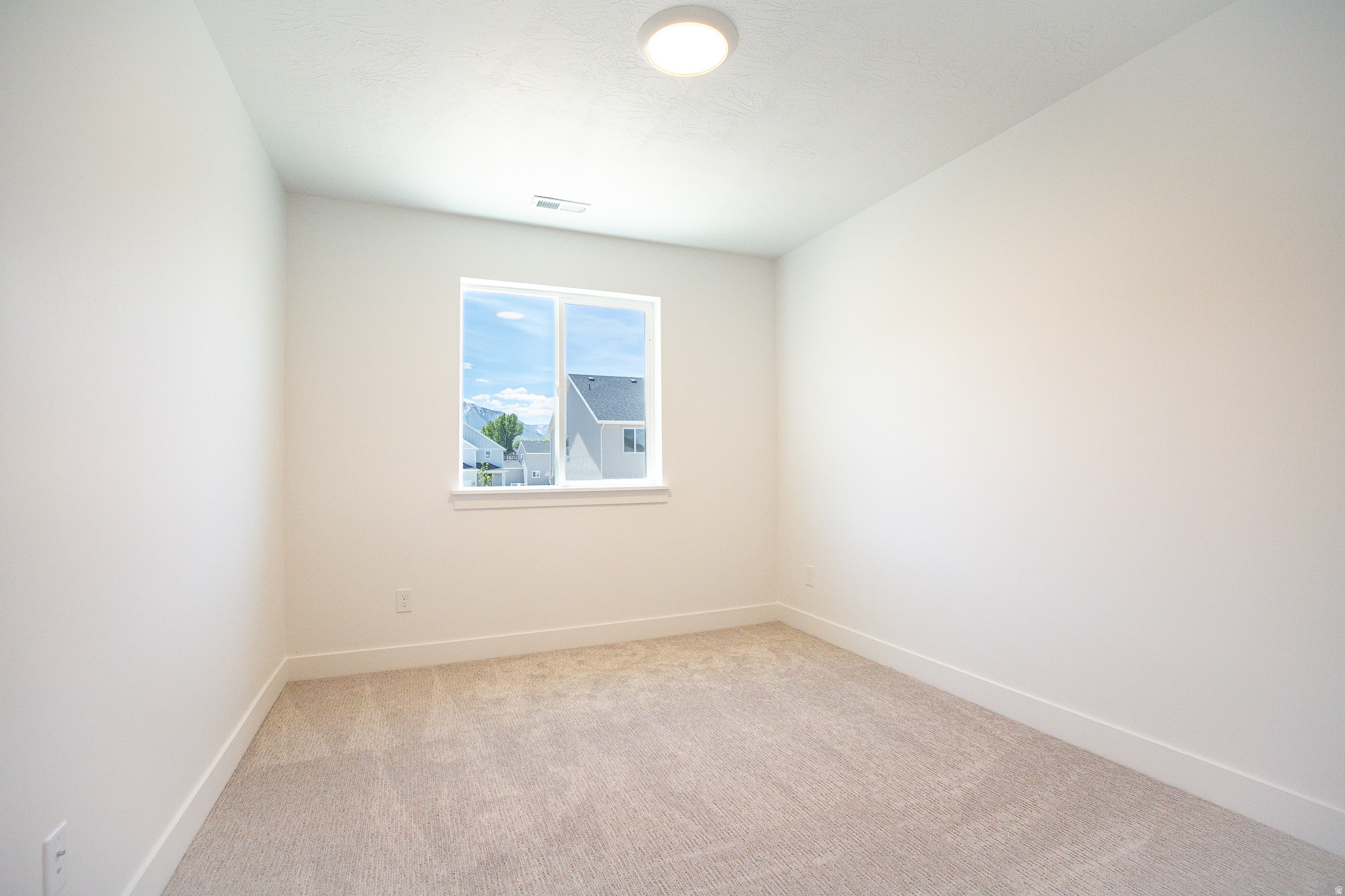 SALEM FIELDS - Residential