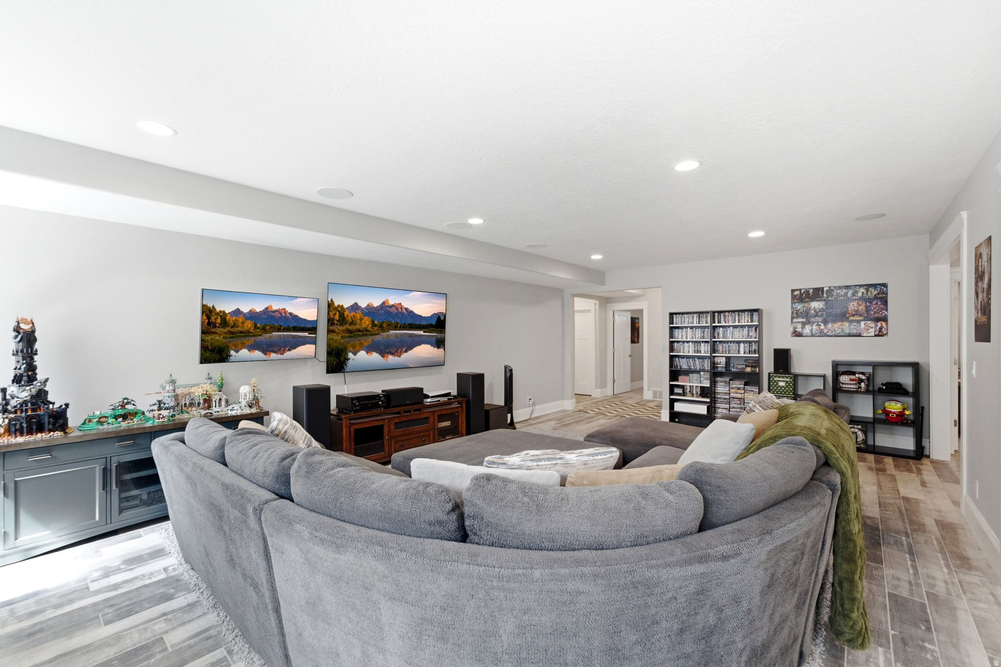 HILL FARMS - Residential