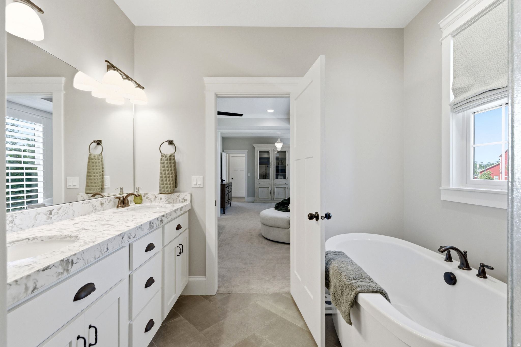 HILL FARMS - Residential