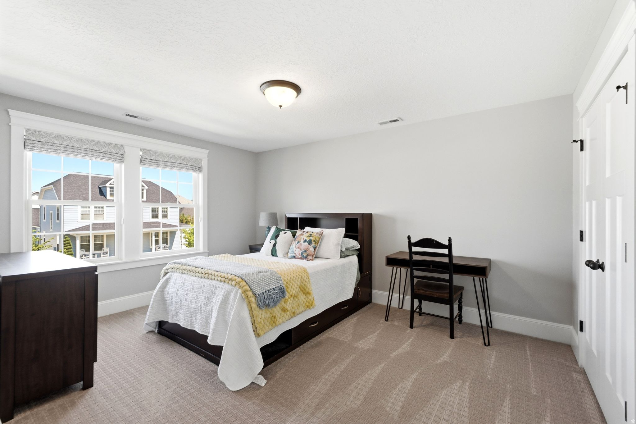 HILL FARMS - Residential
