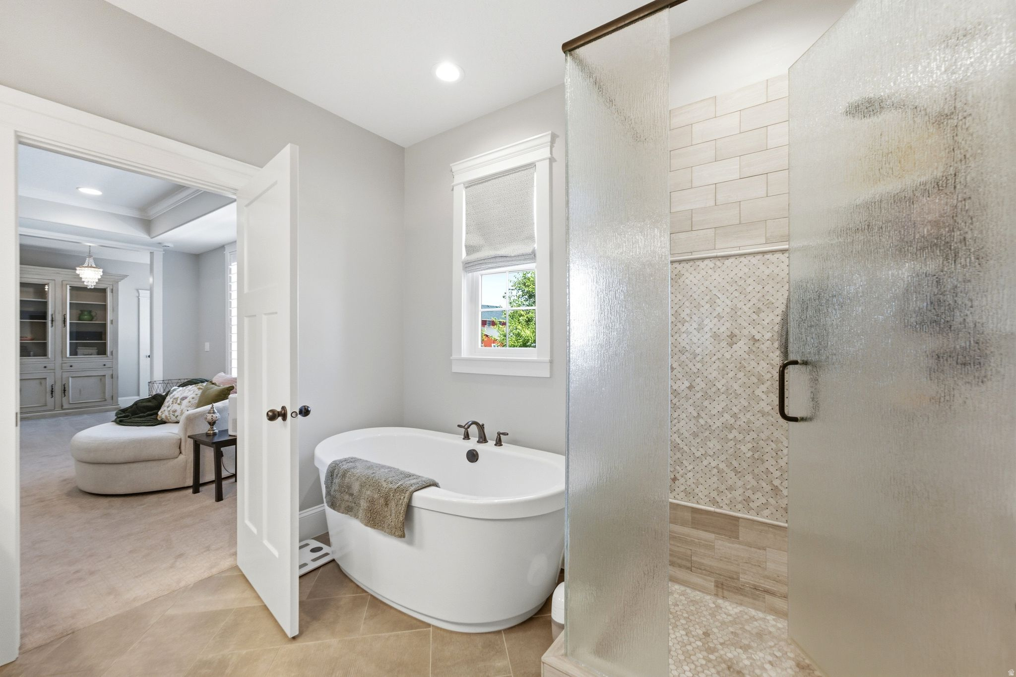 HILL FARMS - Residential