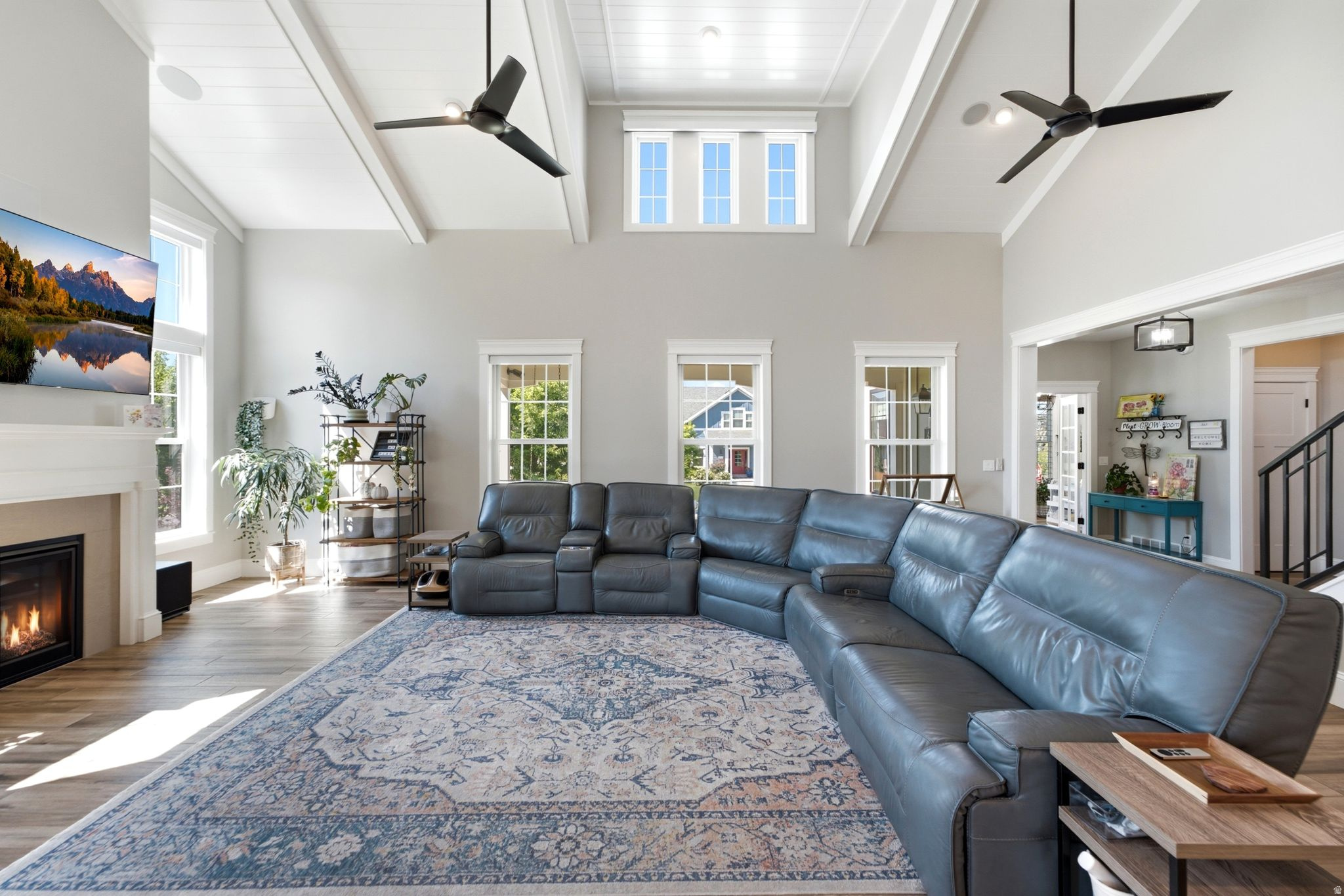 HILL FARMS - Residential