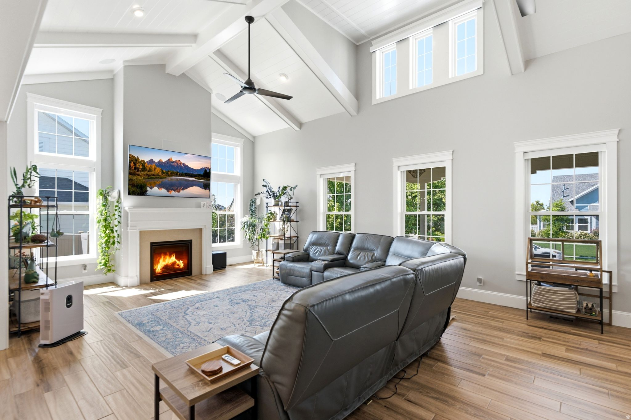 HILL FARMS - Residential