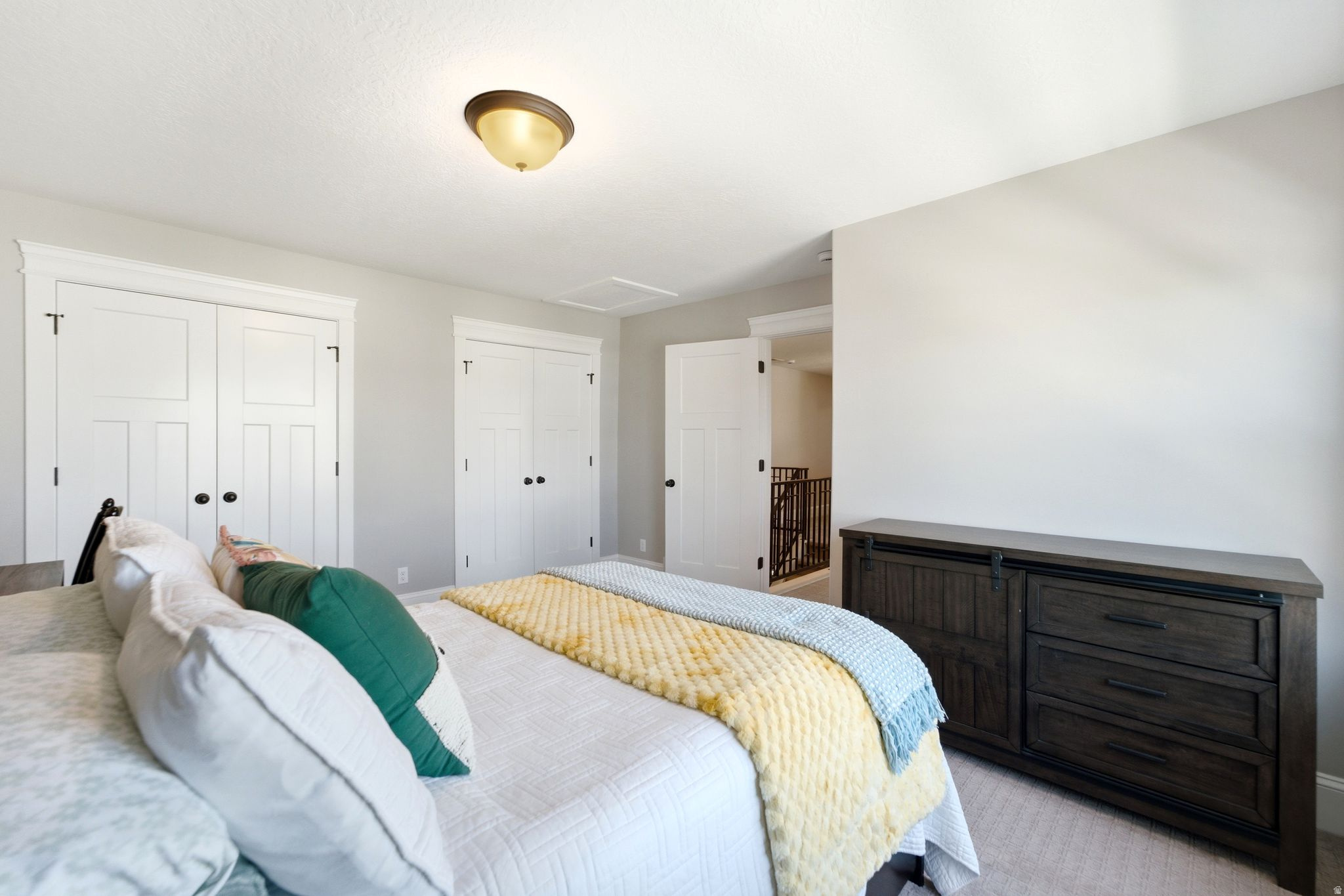 HILL FARMS - Residential