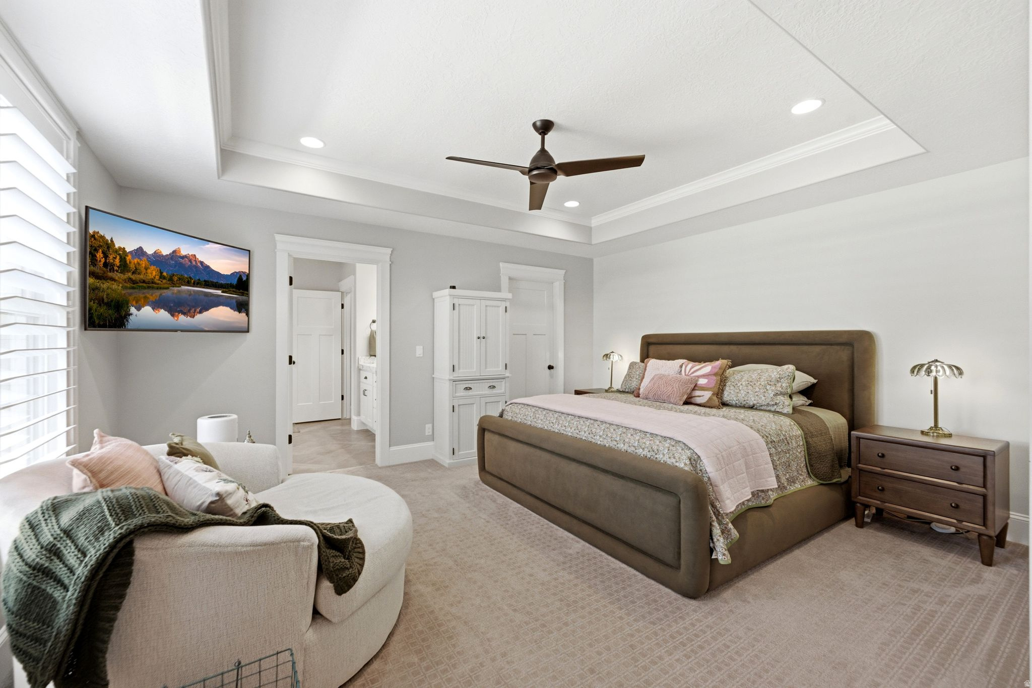 HILL FARMS - Residential