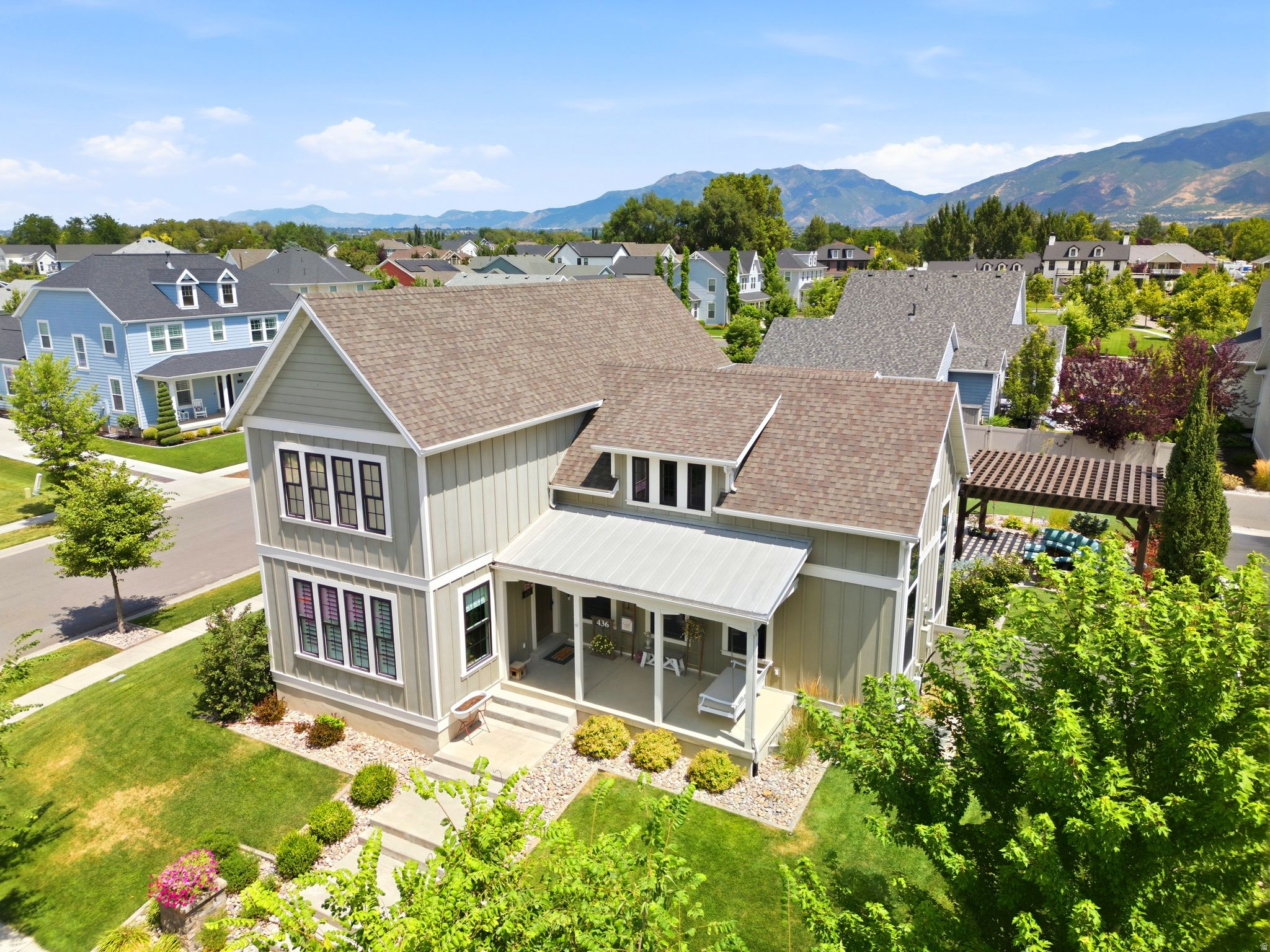 HILL FARMS - Residential