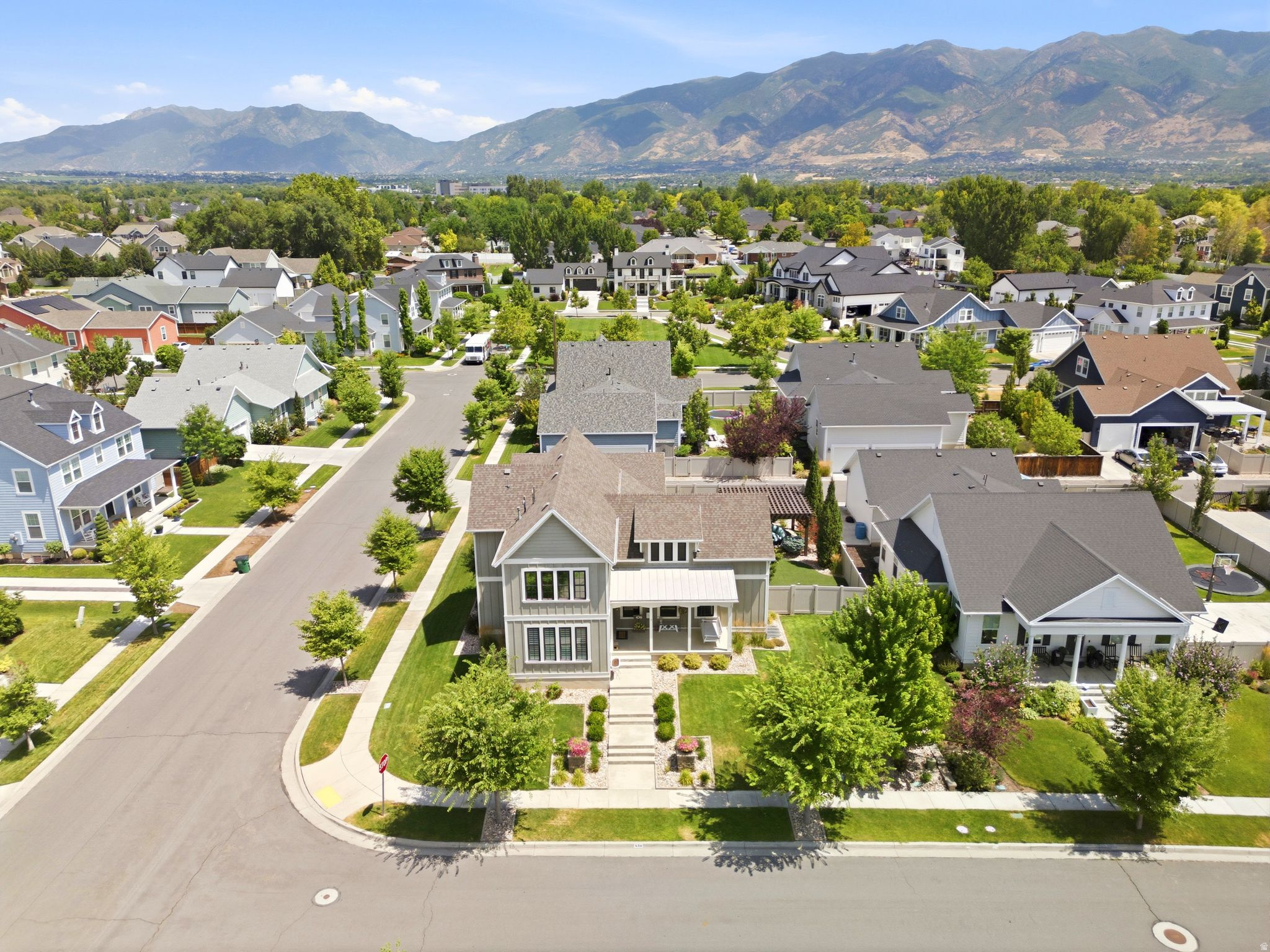 HILL FARMS - Residential