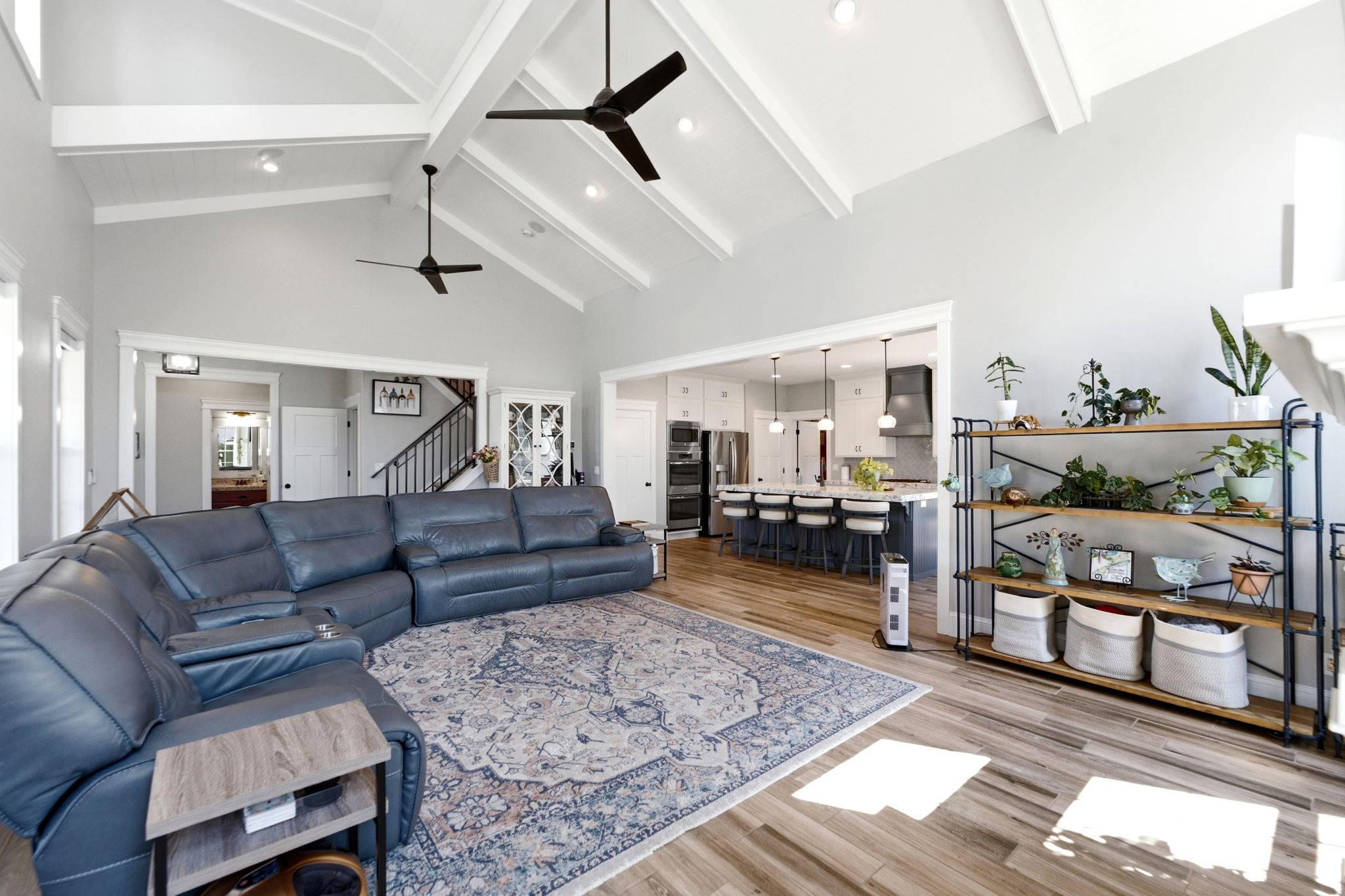 HILL FARMS - Residential