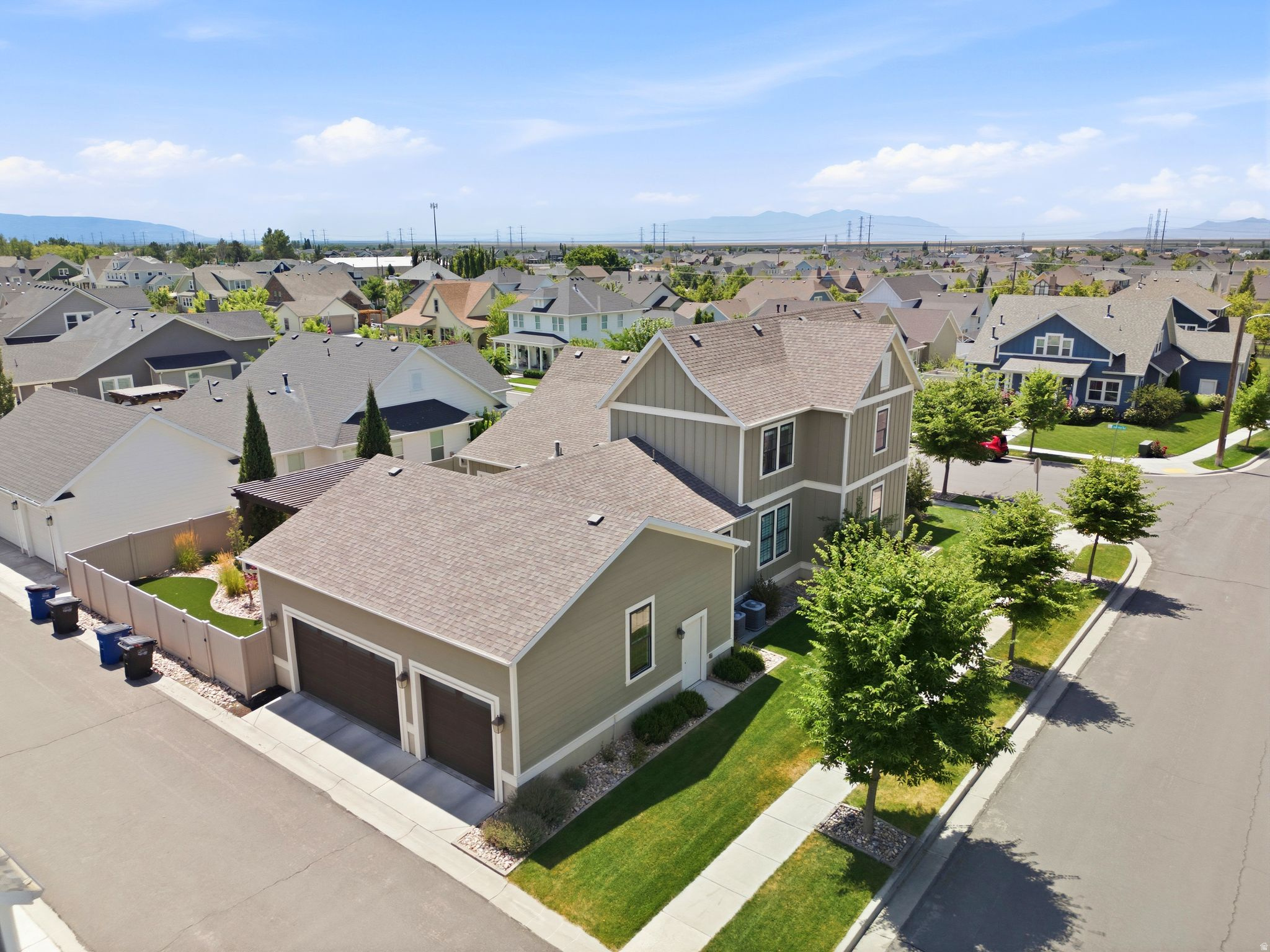 HILL FARMS - Residential