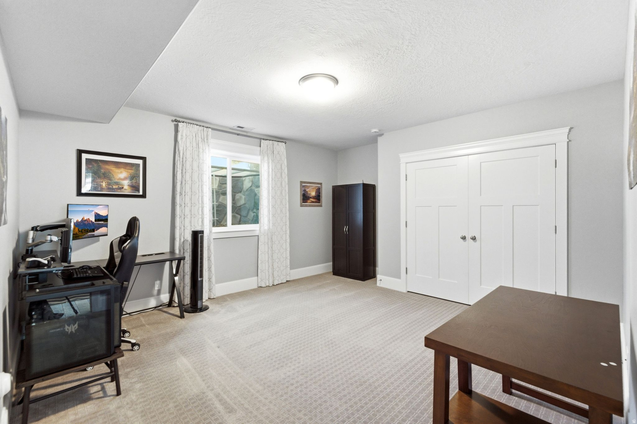 HILL FARMS - Residential