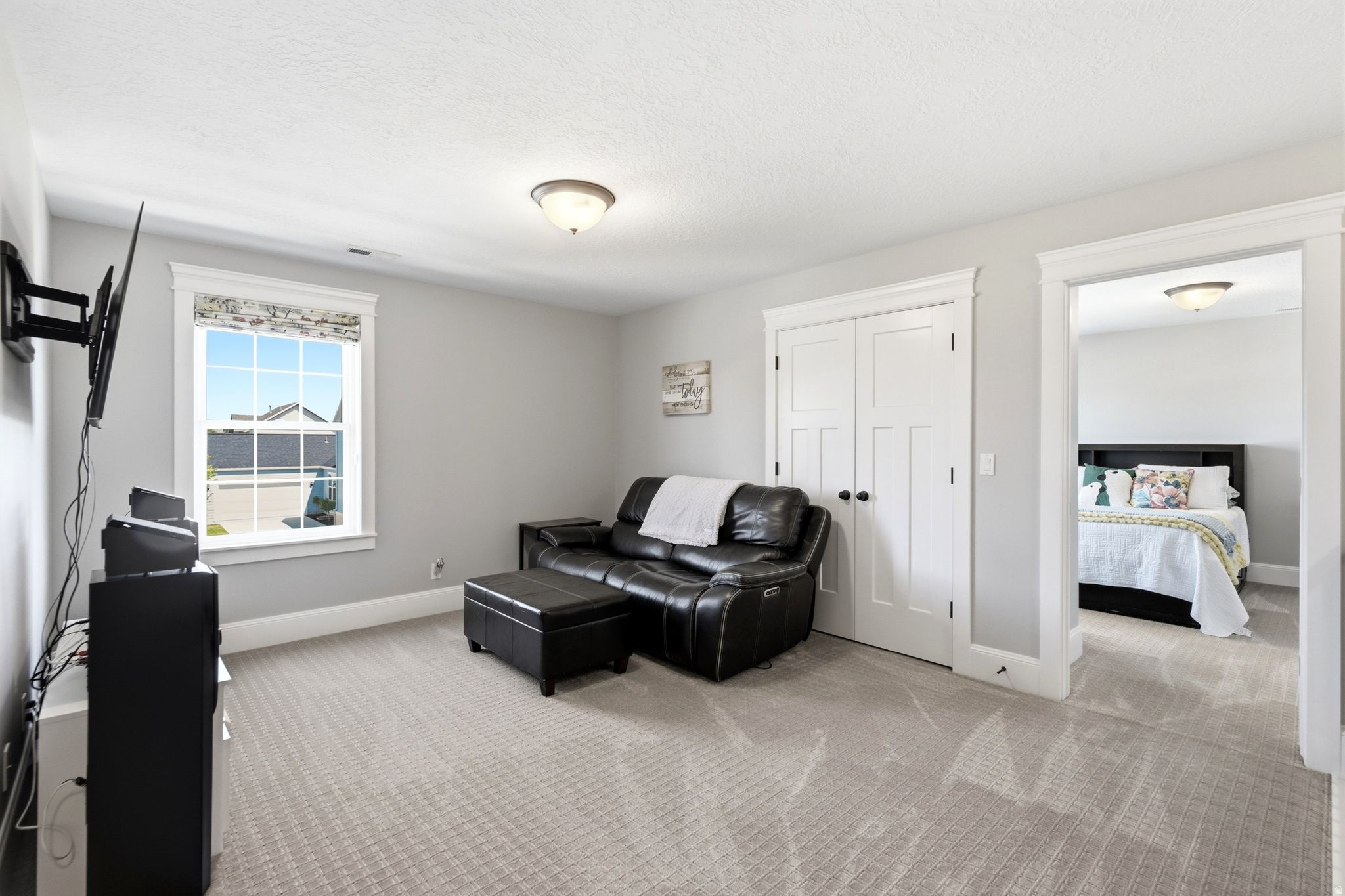 HILL FARMS - Residential