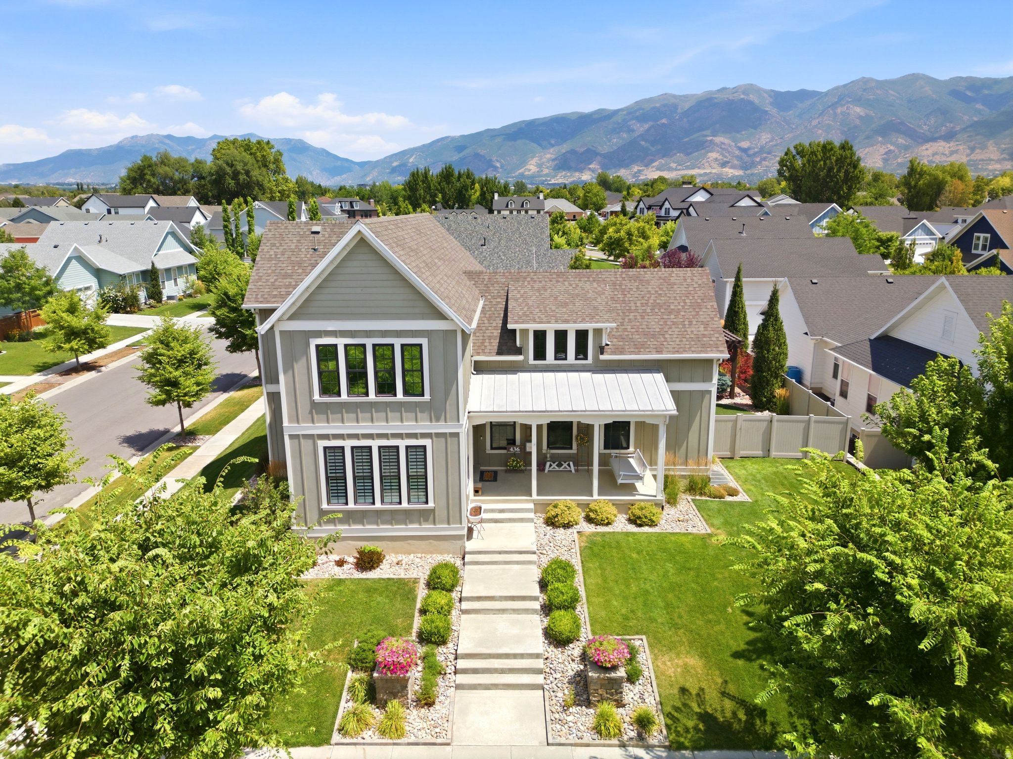 HILL FARMS - Residential