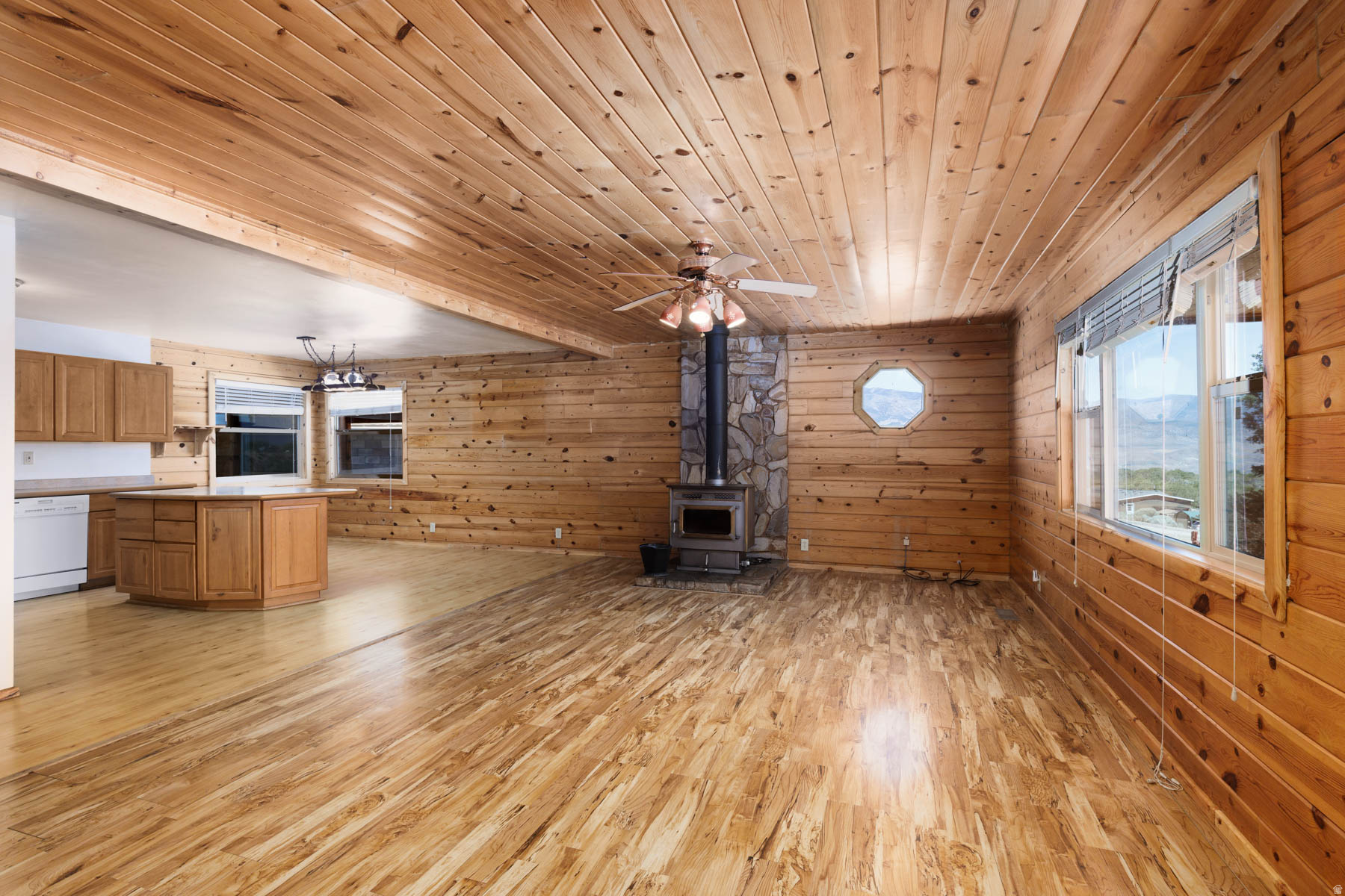 TIMBERLINE ESTATES PHASE I - Residential