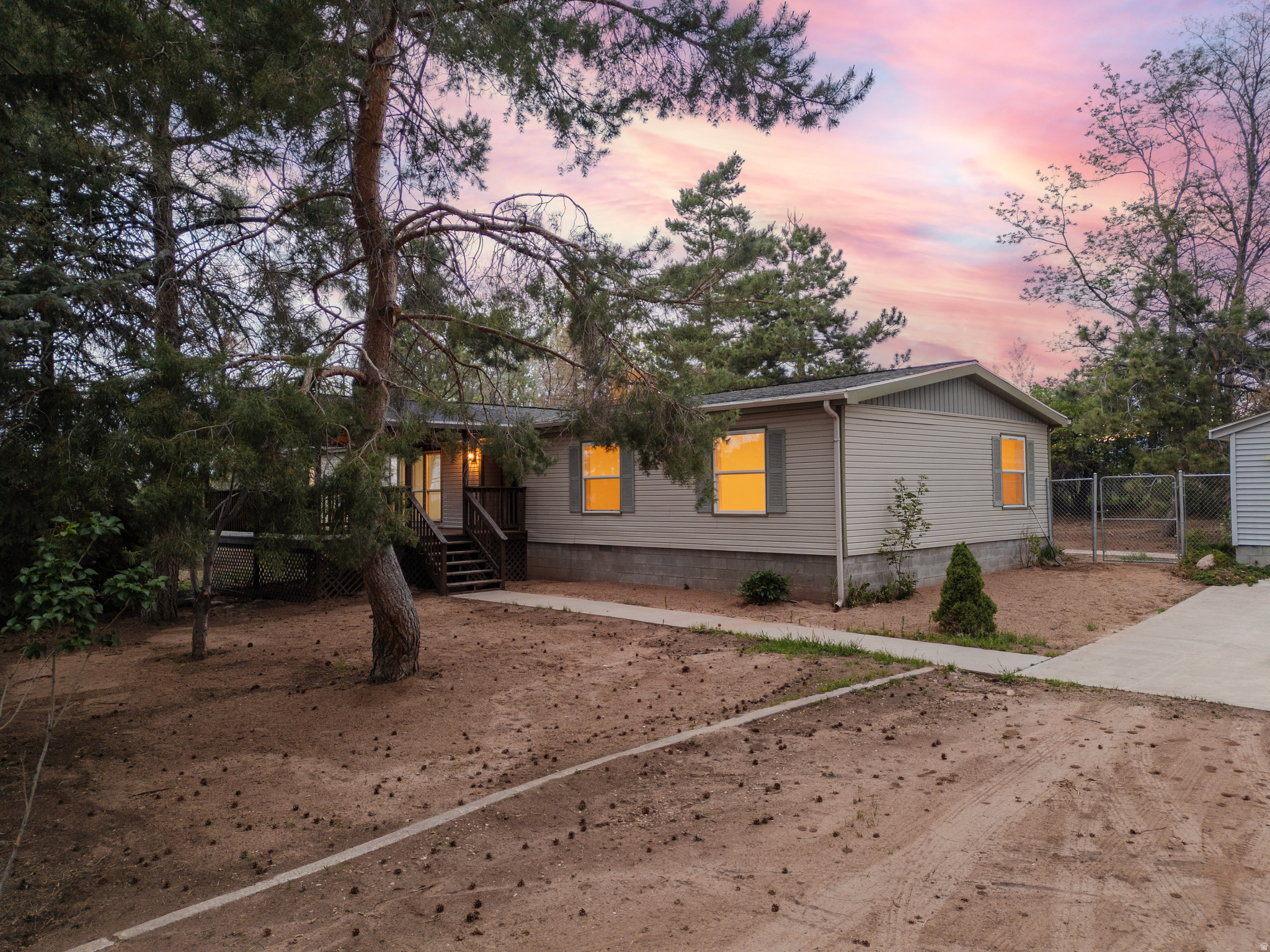 CANYON RIM ESTATES - Residential