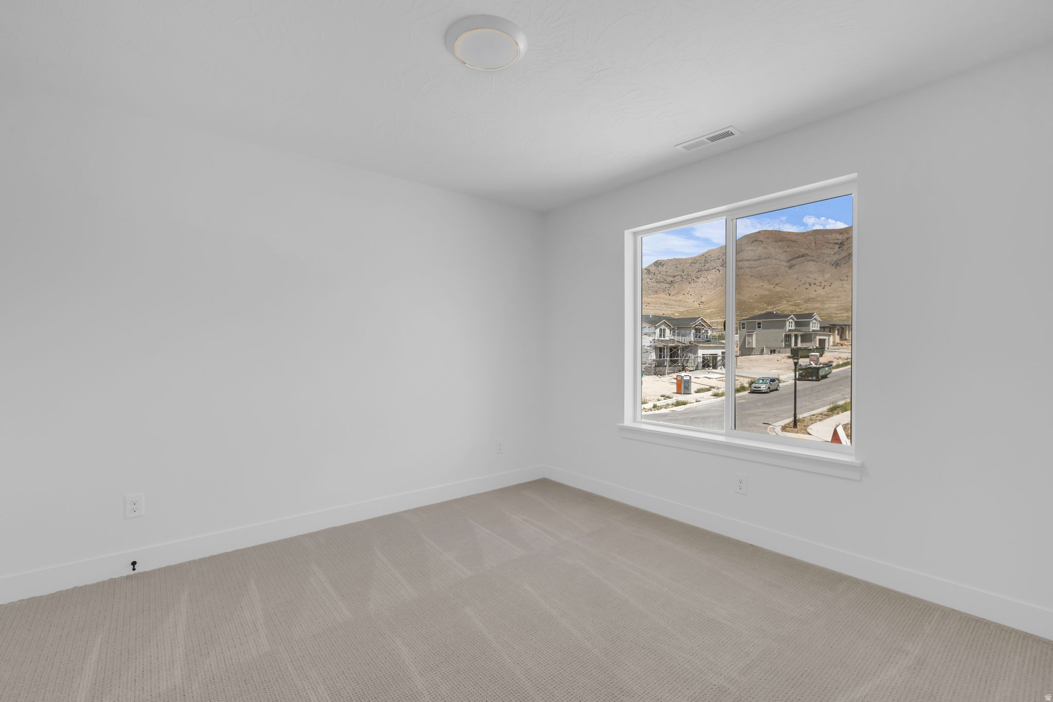 RIDGE - Residential