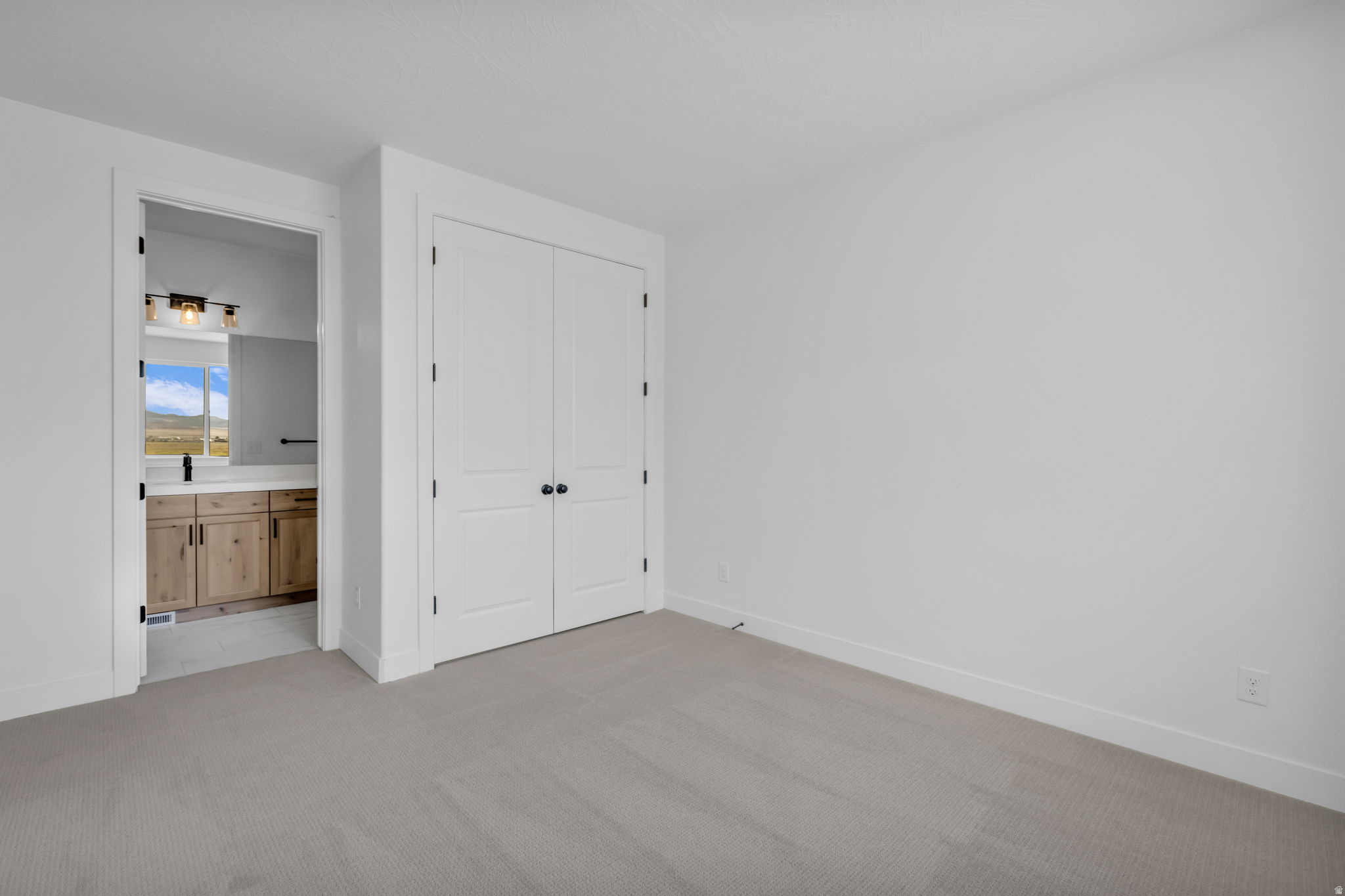 RIDGE - Residential